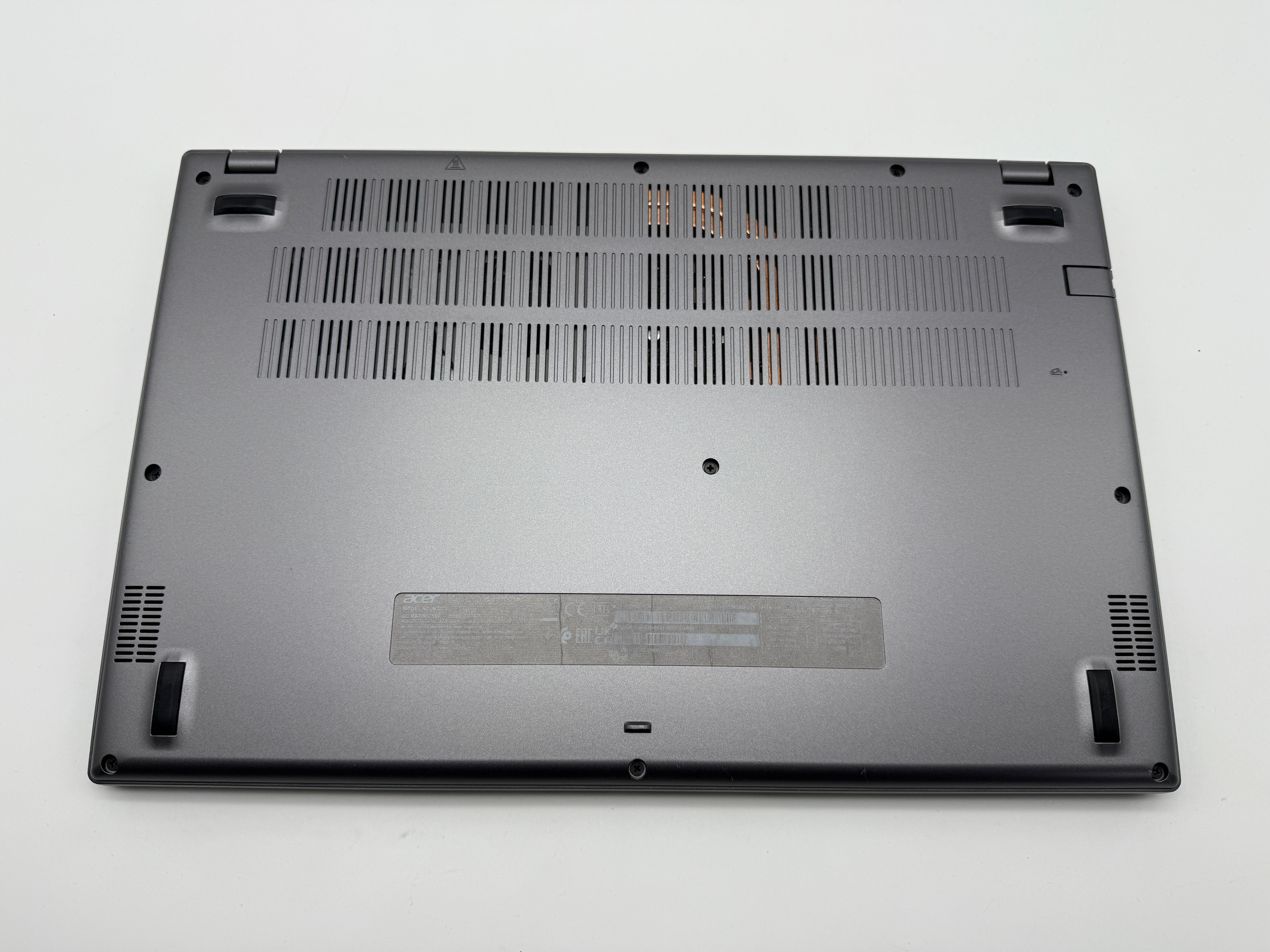 Acer Aspire 5 15,6" Ryzen 7 5825U 2 GHZ 16GB 1TB spanisch