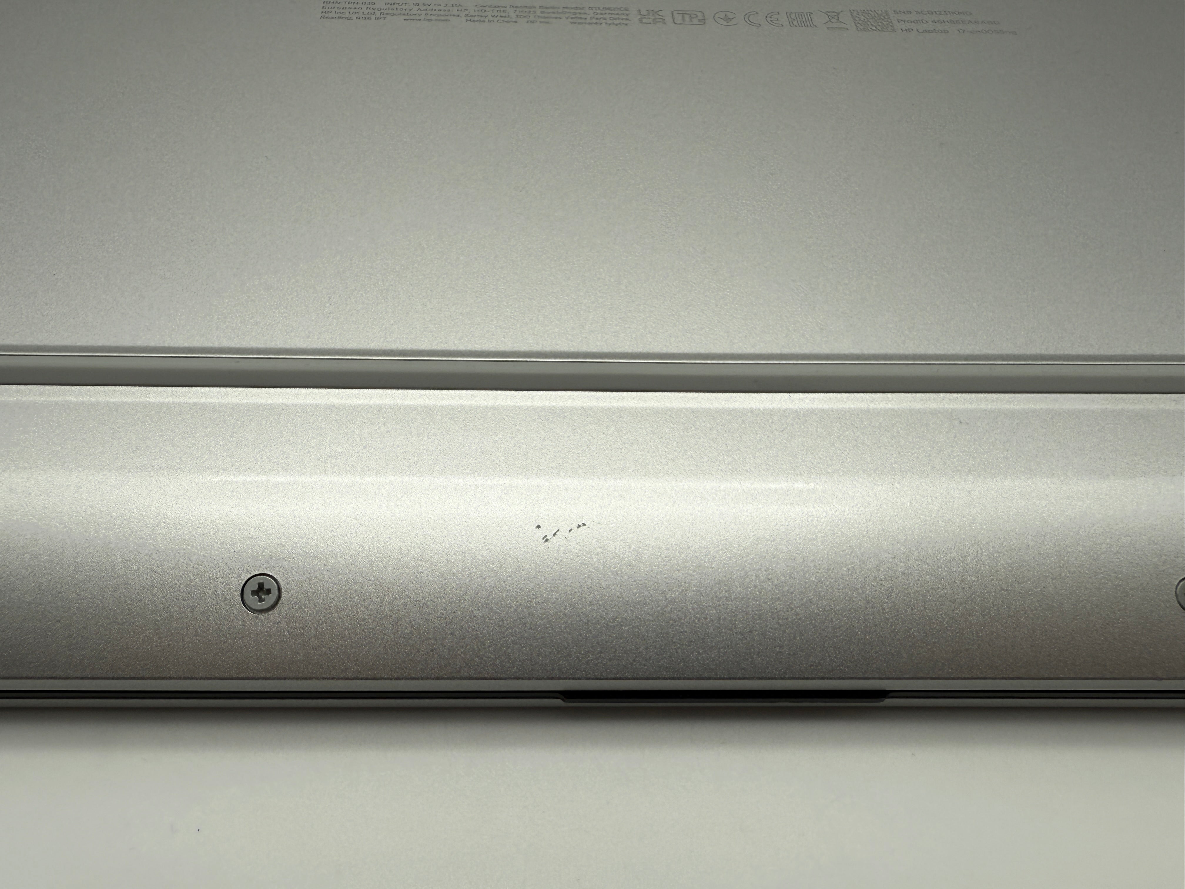 Hp Laptop HP 17-cn0055ng - 17.3" (FHD) - i5-1135G7 - 8GB - 512GB Silber