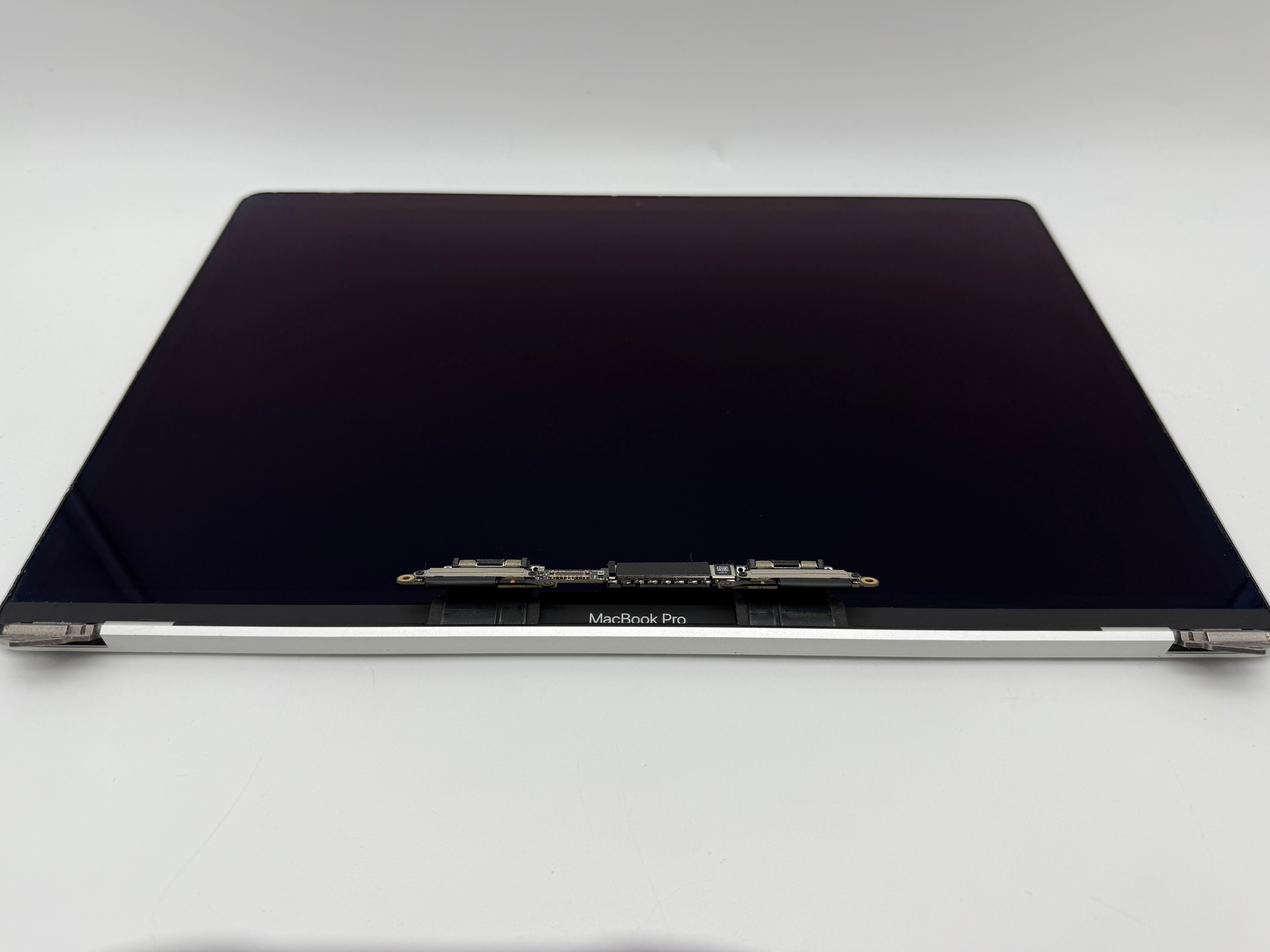 MacBook Pro 15" 2018 2019 A1990 Silber Display Retina original Bildschirm #D816