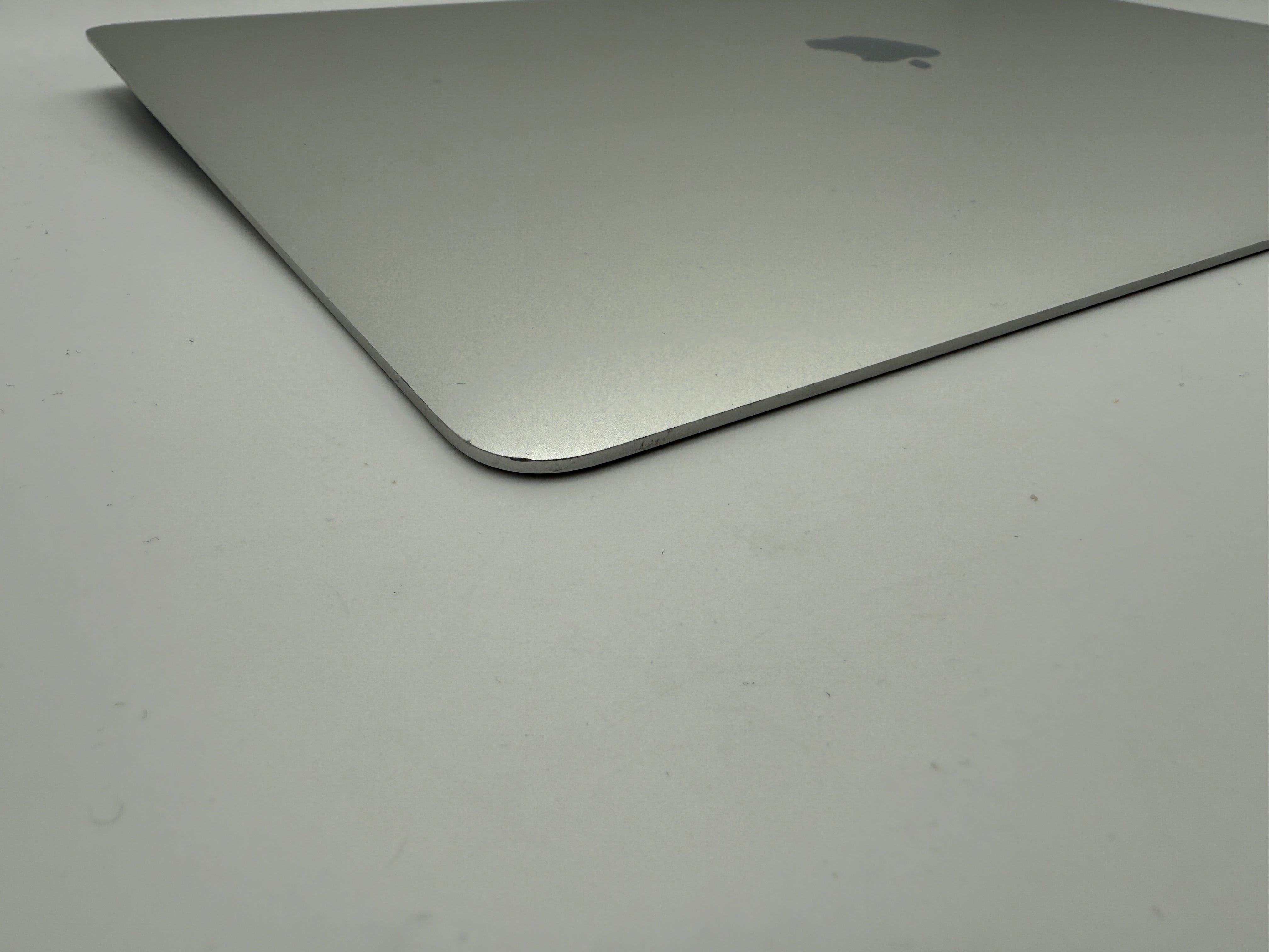 MacBook Pro 15" 2018 2019 A1990 Silber Display Retina original Bildschirm #D816