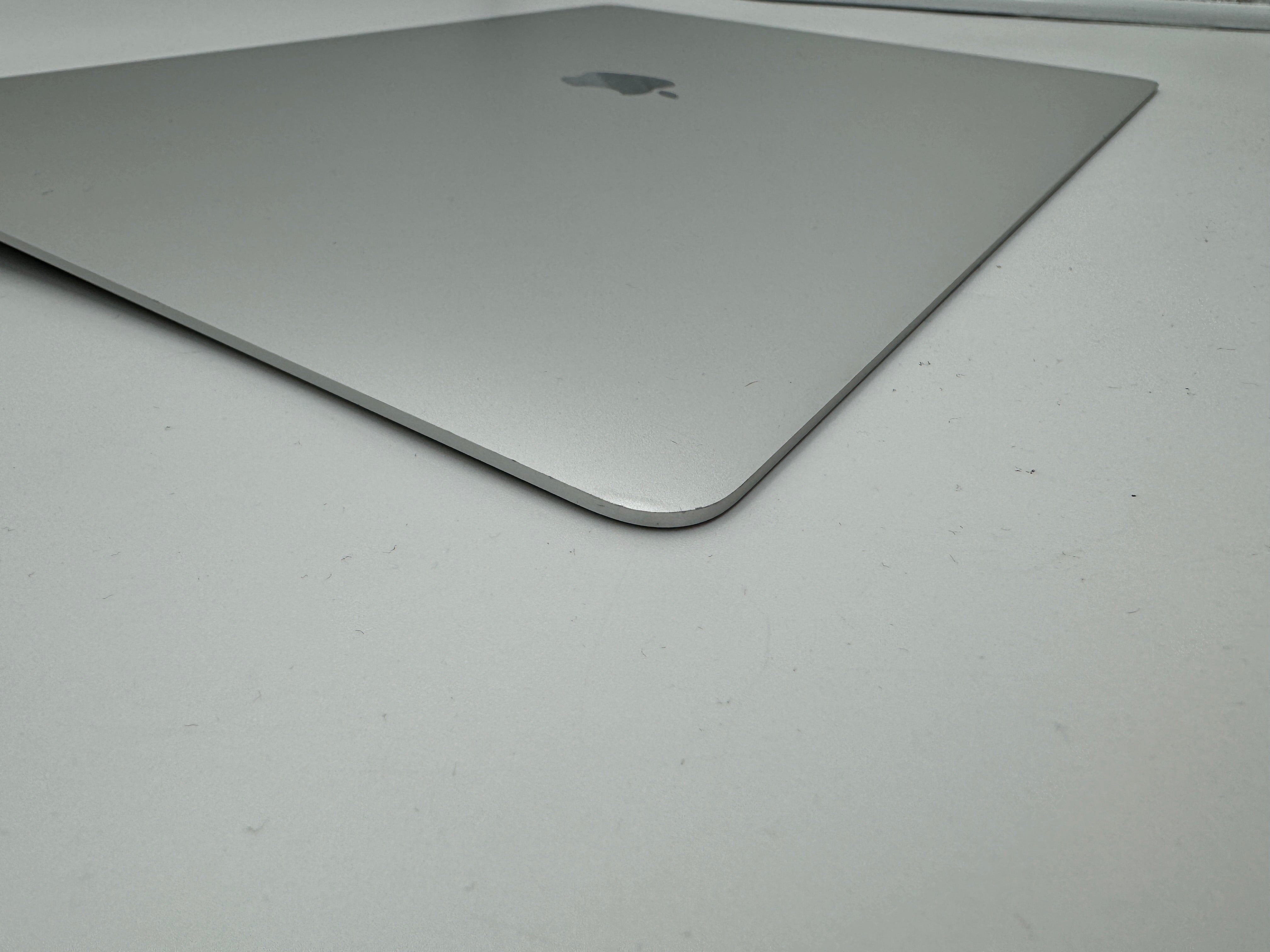 Macbook Pro 16" 2019 A2141 Display Bildschirm Silber #D723