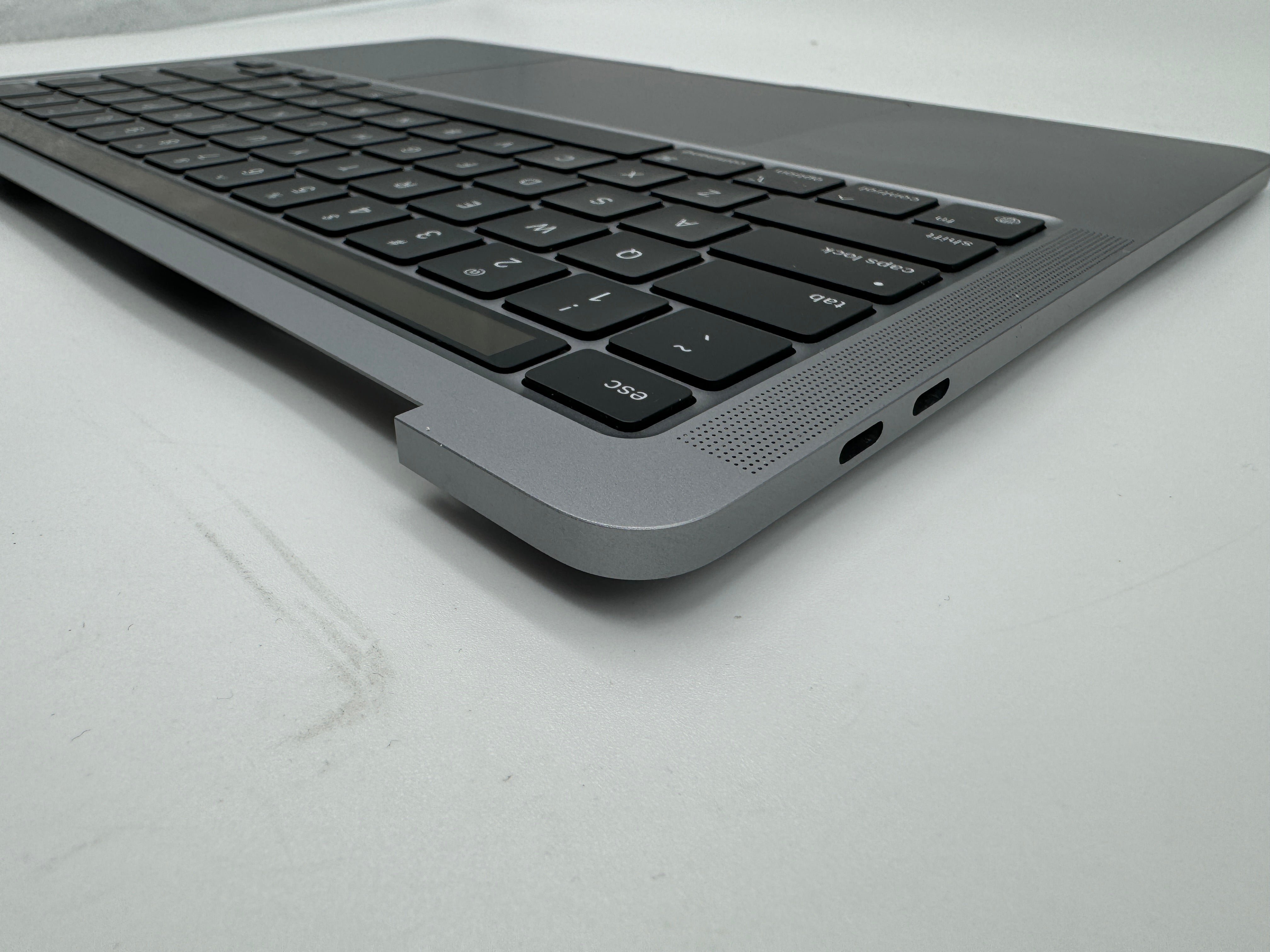 Macbook Pro 13" 2020 A2338 Topcase QWERTY US Trackpad Grau #T636