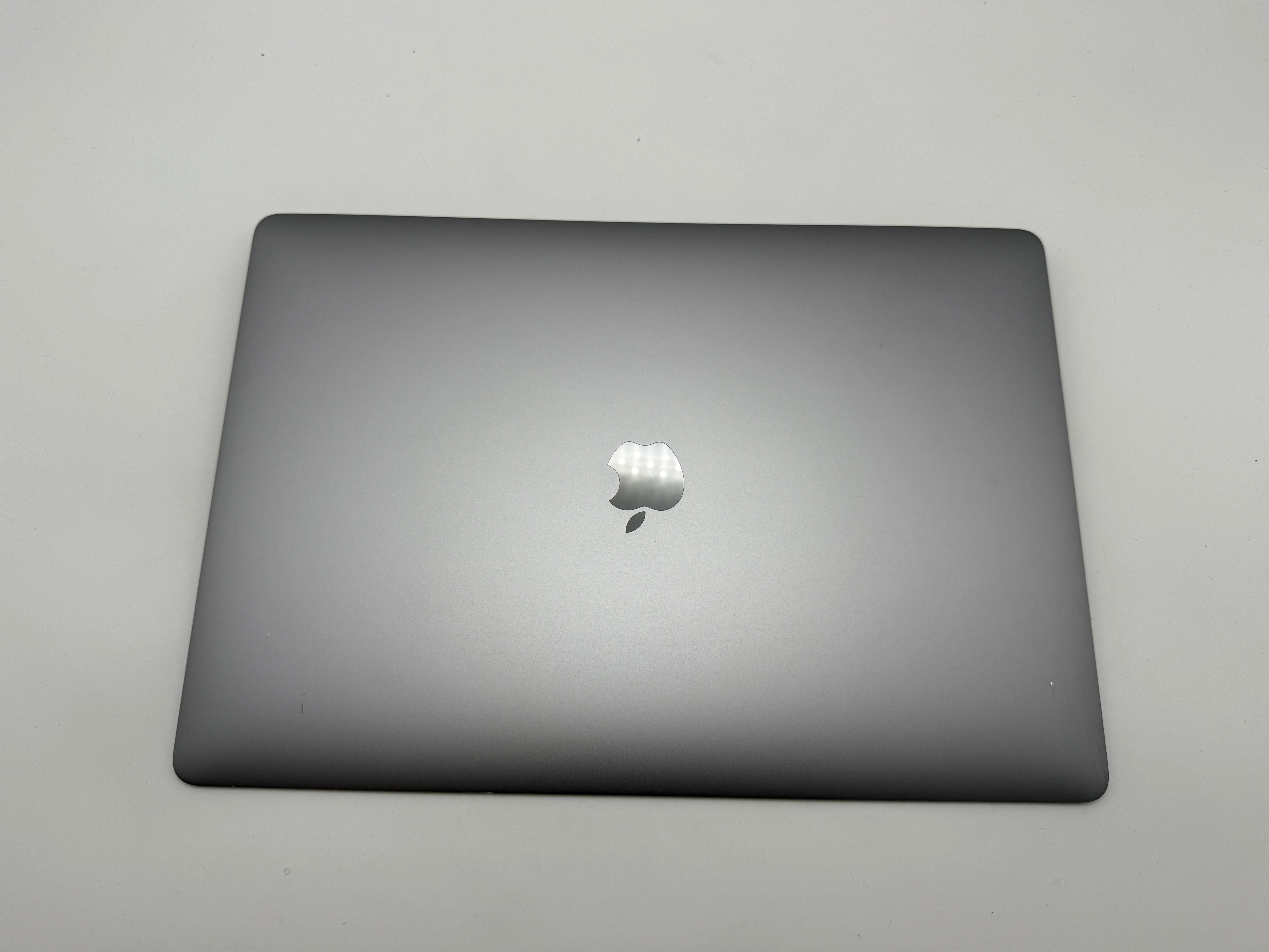 MacBook Pro 15" 2018 2019 A1990 Grau Display Retina original Bildschirm #D820