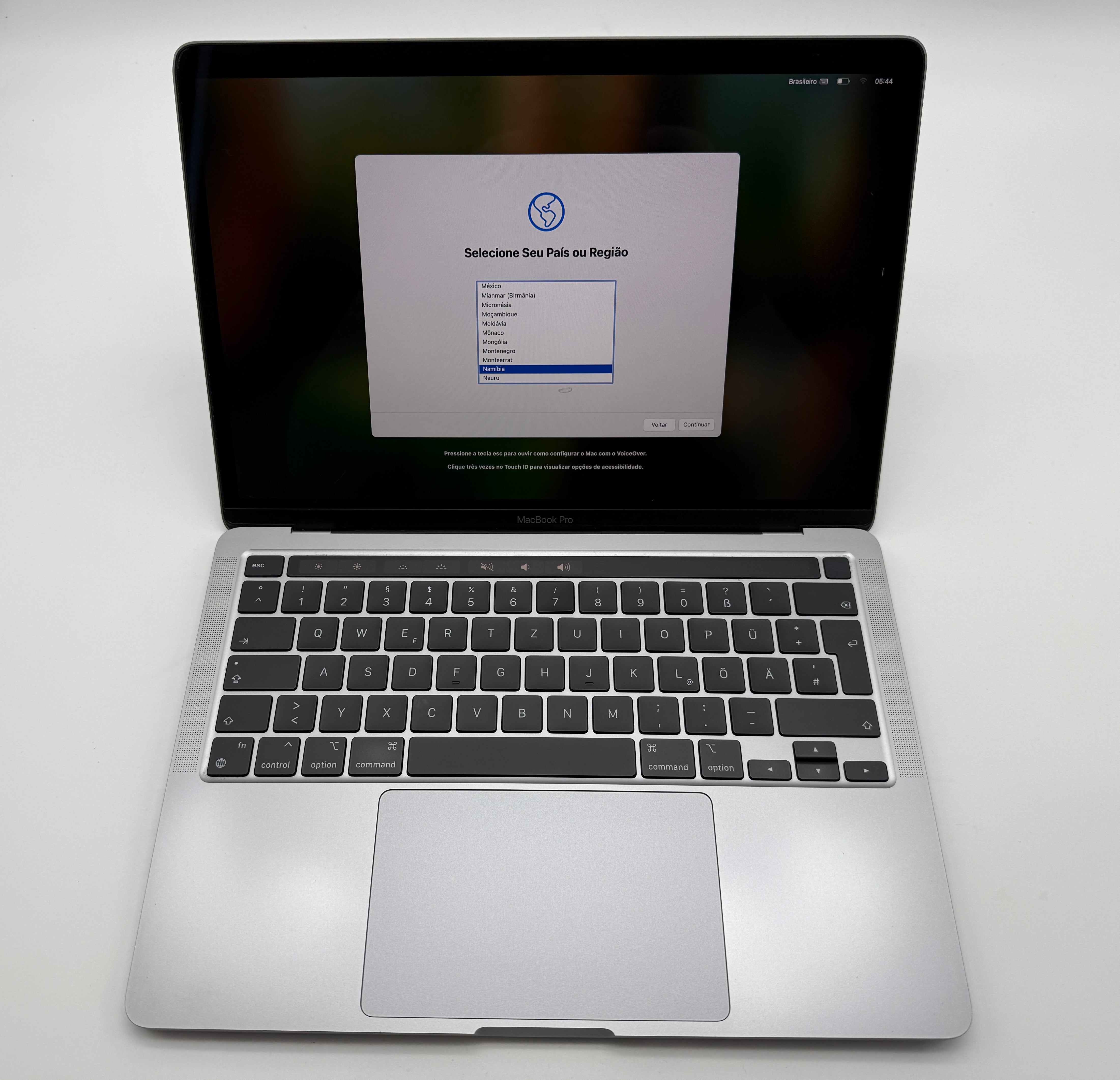 MacBook Pro 13" (2020) - Apple M1 mit 8‑Core CPU und 8-core GPU - 16GB RAM - SSD 512GB - Spacegrau