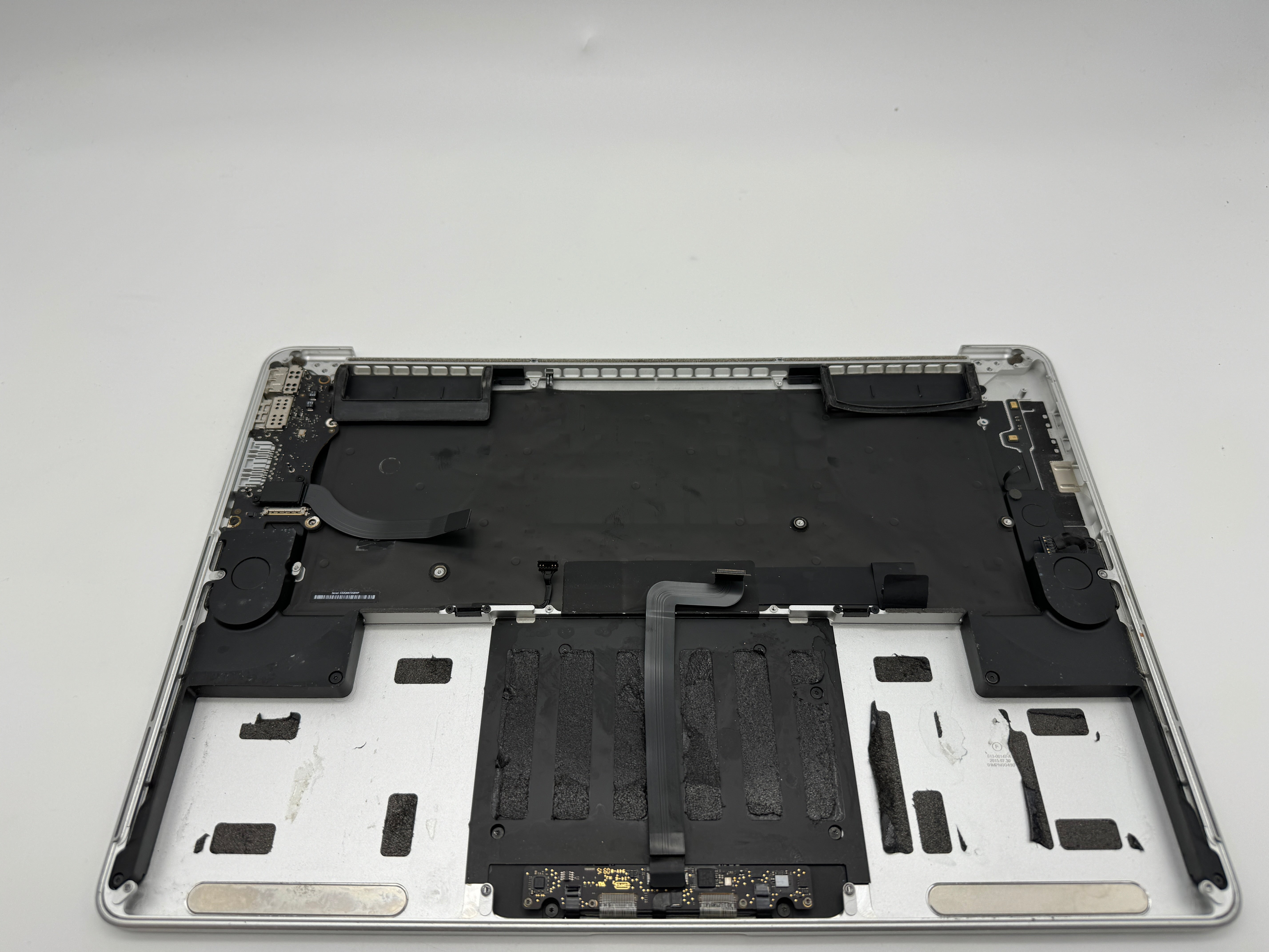 Macbook Pro 15" A1398 2015 Topcase Trackpad Tastatur #T381