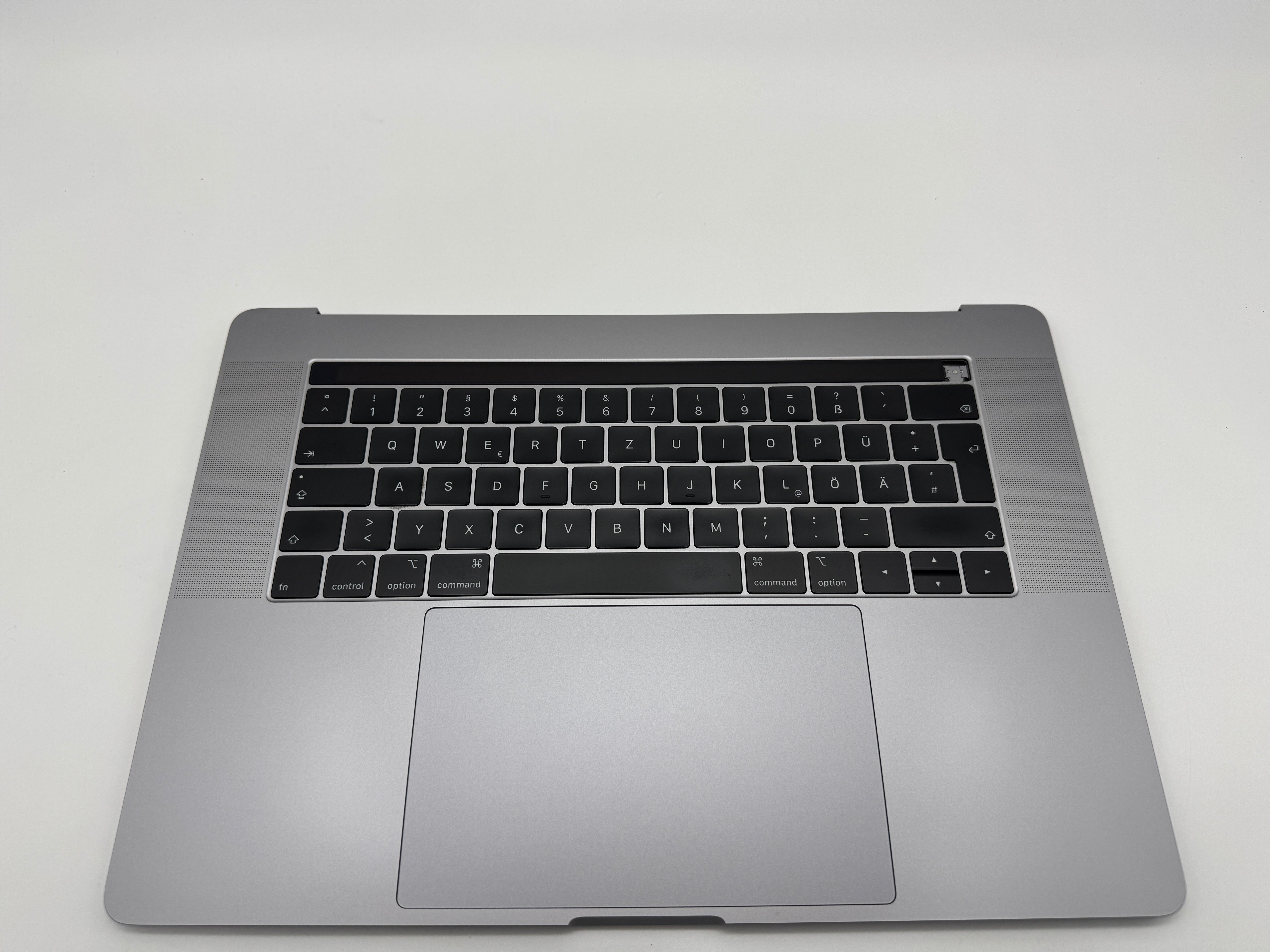 Macbook Pro 15" 2018 2019 A1990 QWERTZ Topcase Trackpad Tastatur Grau #T649