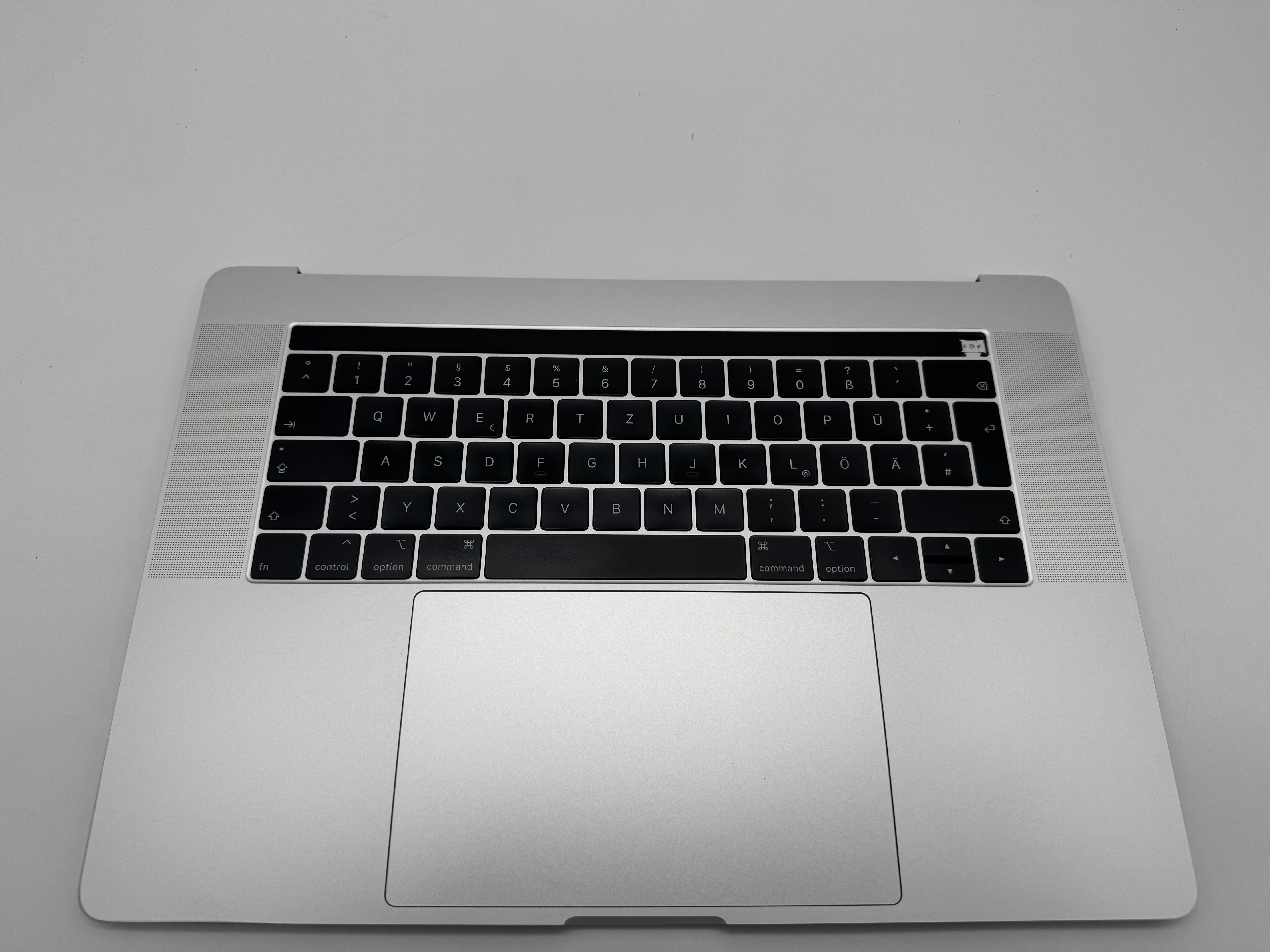 Macbook Pro 15" 2018 2019 A1990 Topcase Trackpad Tastatur Silber #T658