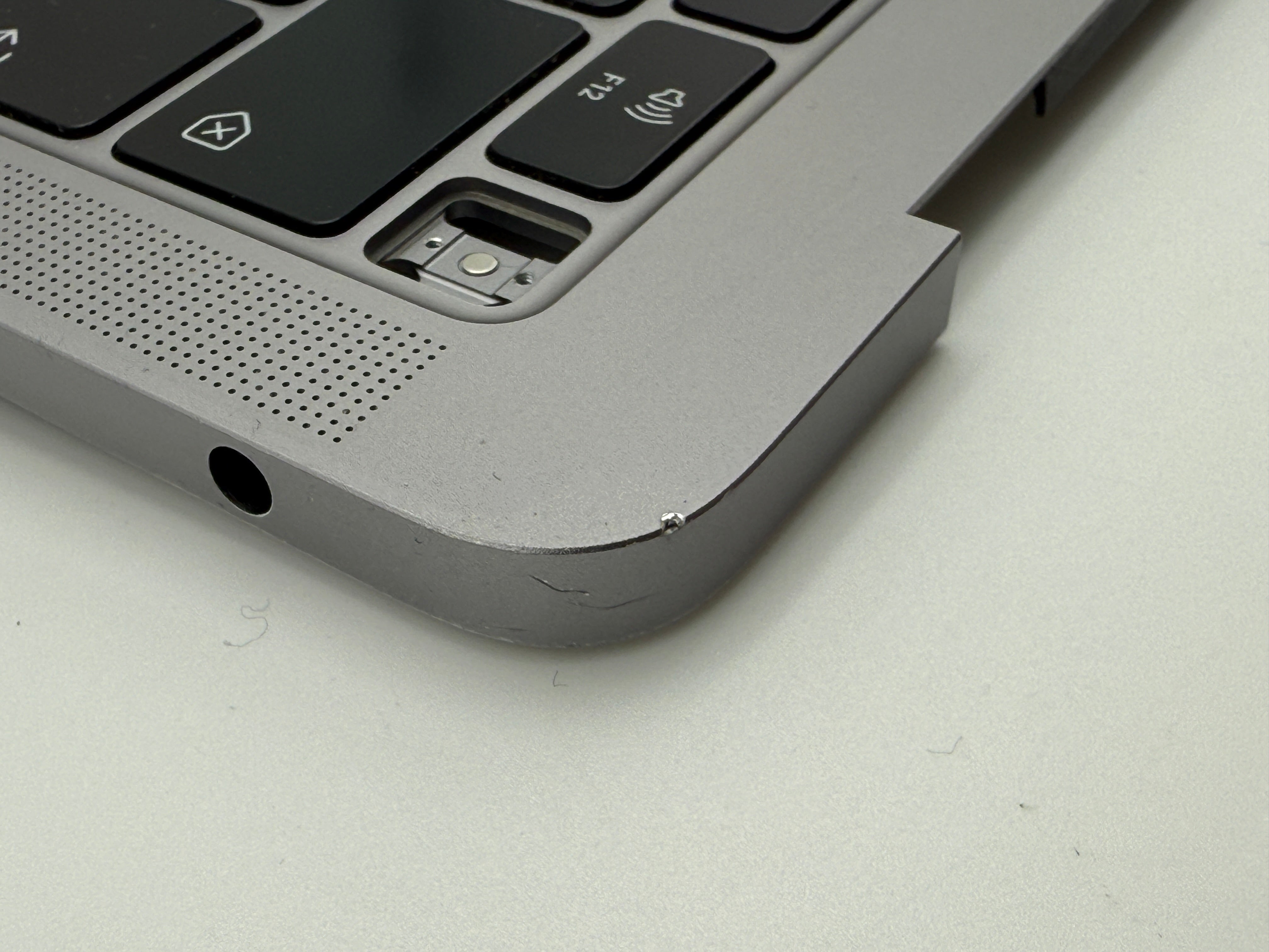 Macbook Air 13" 2018 2019 A1932 Topcase QWERTZ Trackpad Tastatur Grau #T840