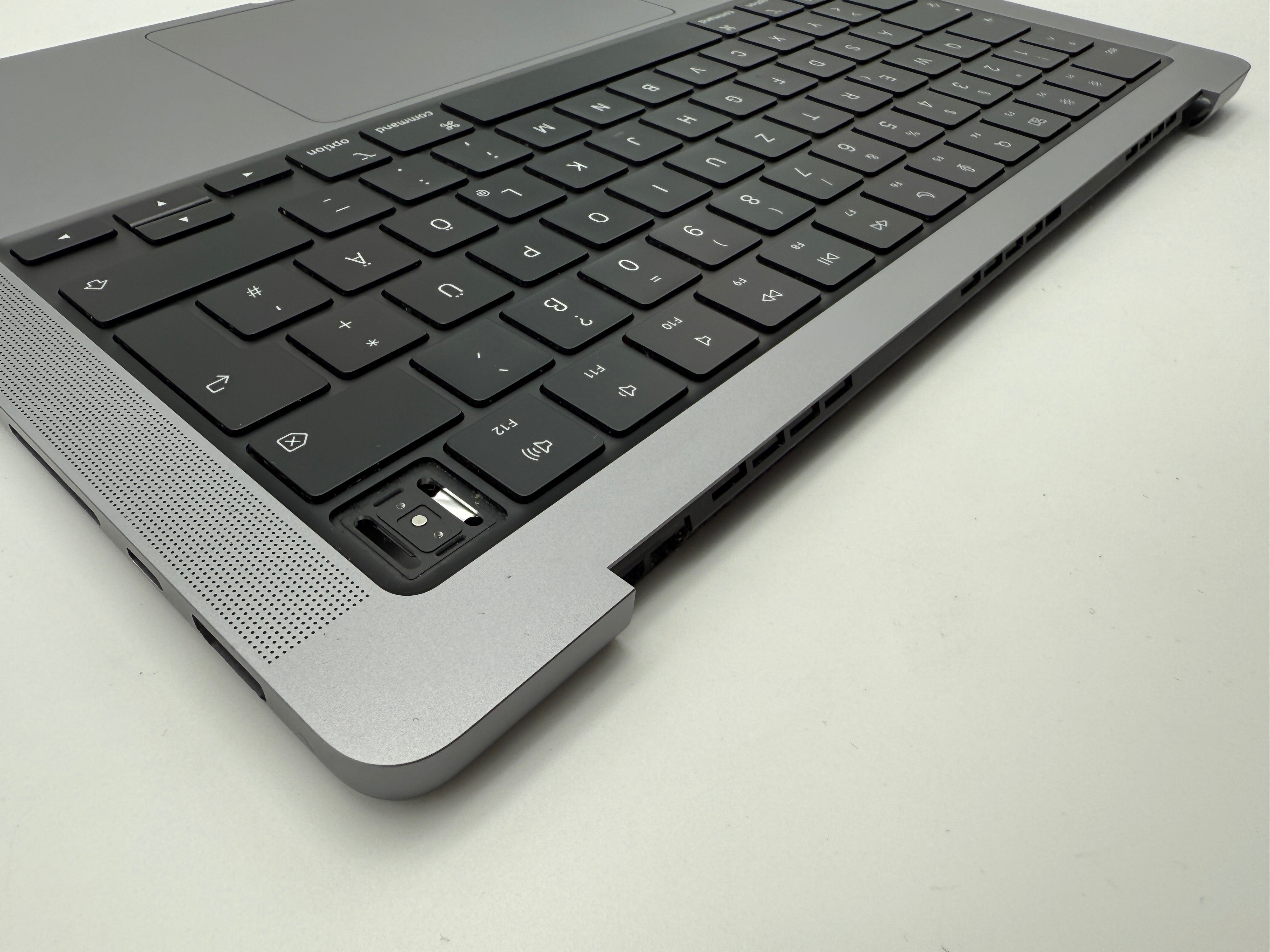 Macbook Pro 14" 2021 A2442 Topcase QWERTZ Tastatur Spacegrau #T849