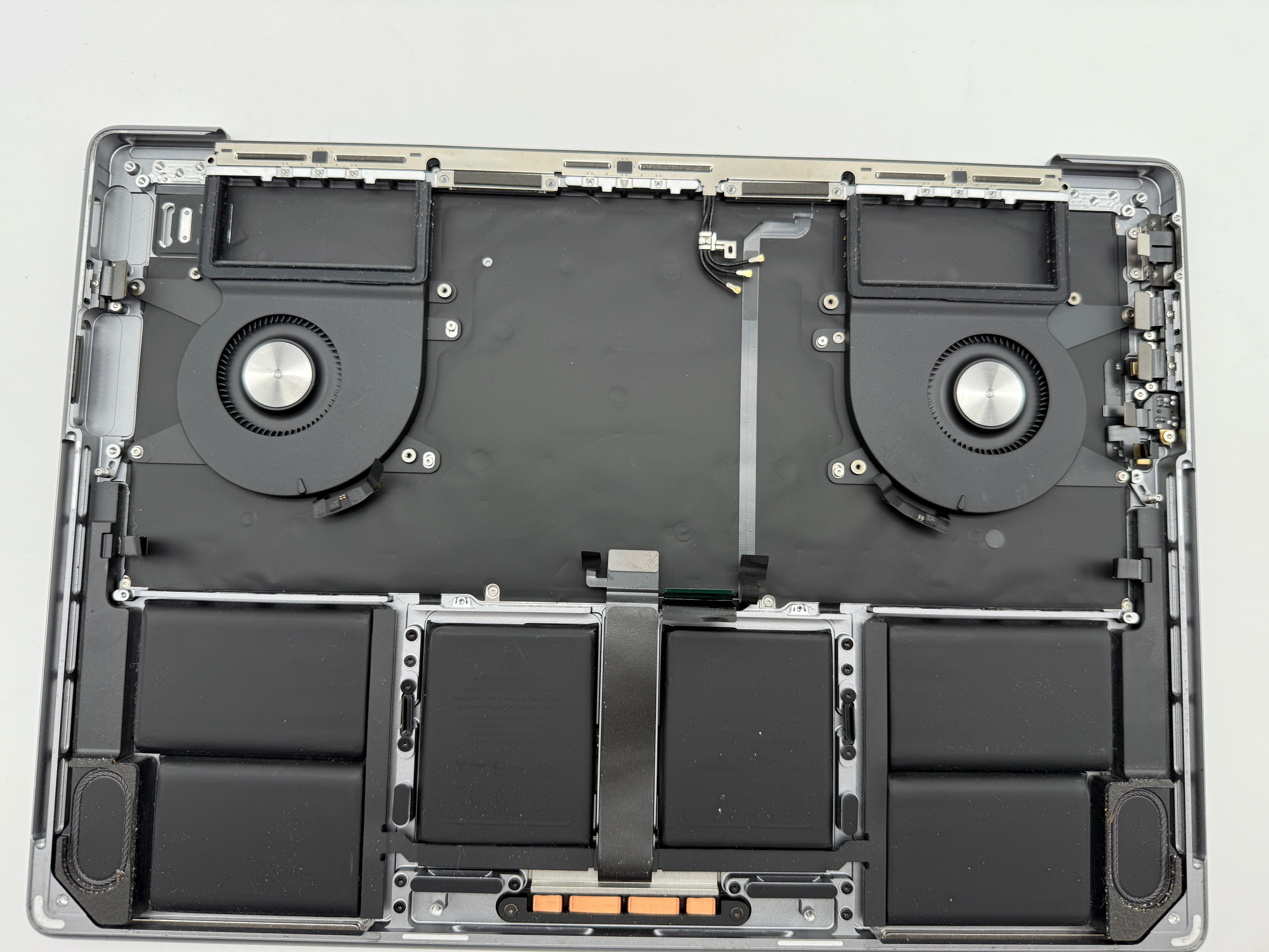 Macbook Pro 14" 2021 A2442 Topcase QWERTZ Tastatur Spacegrau #T855