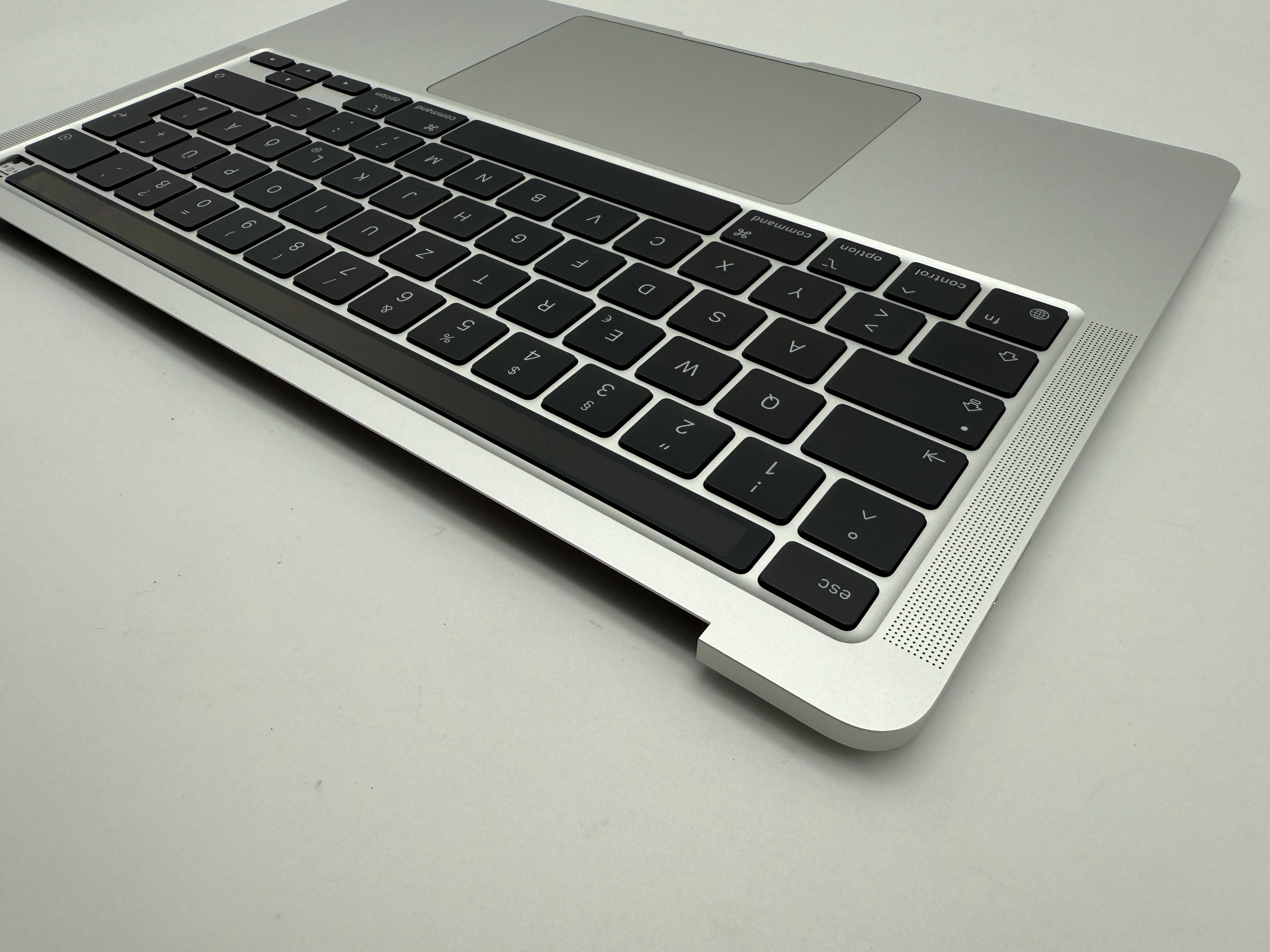 Macbook Pro 13" 2020 A2338 Topcase Akku Tastatur Silber #T856