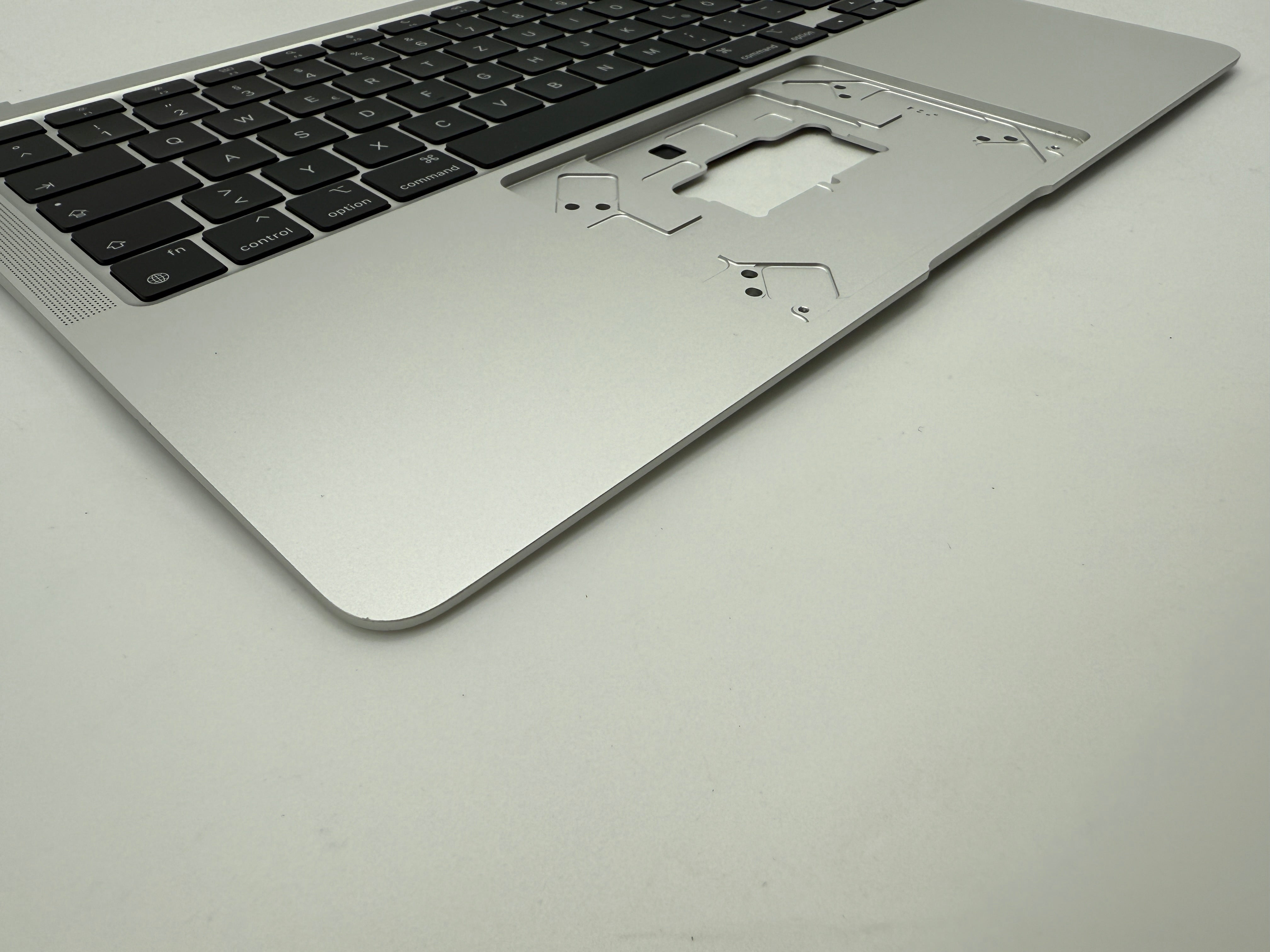 MacBook Air 13" 2020 A2337 Topcase QWERTZ Akku Tastatur Silber #T859