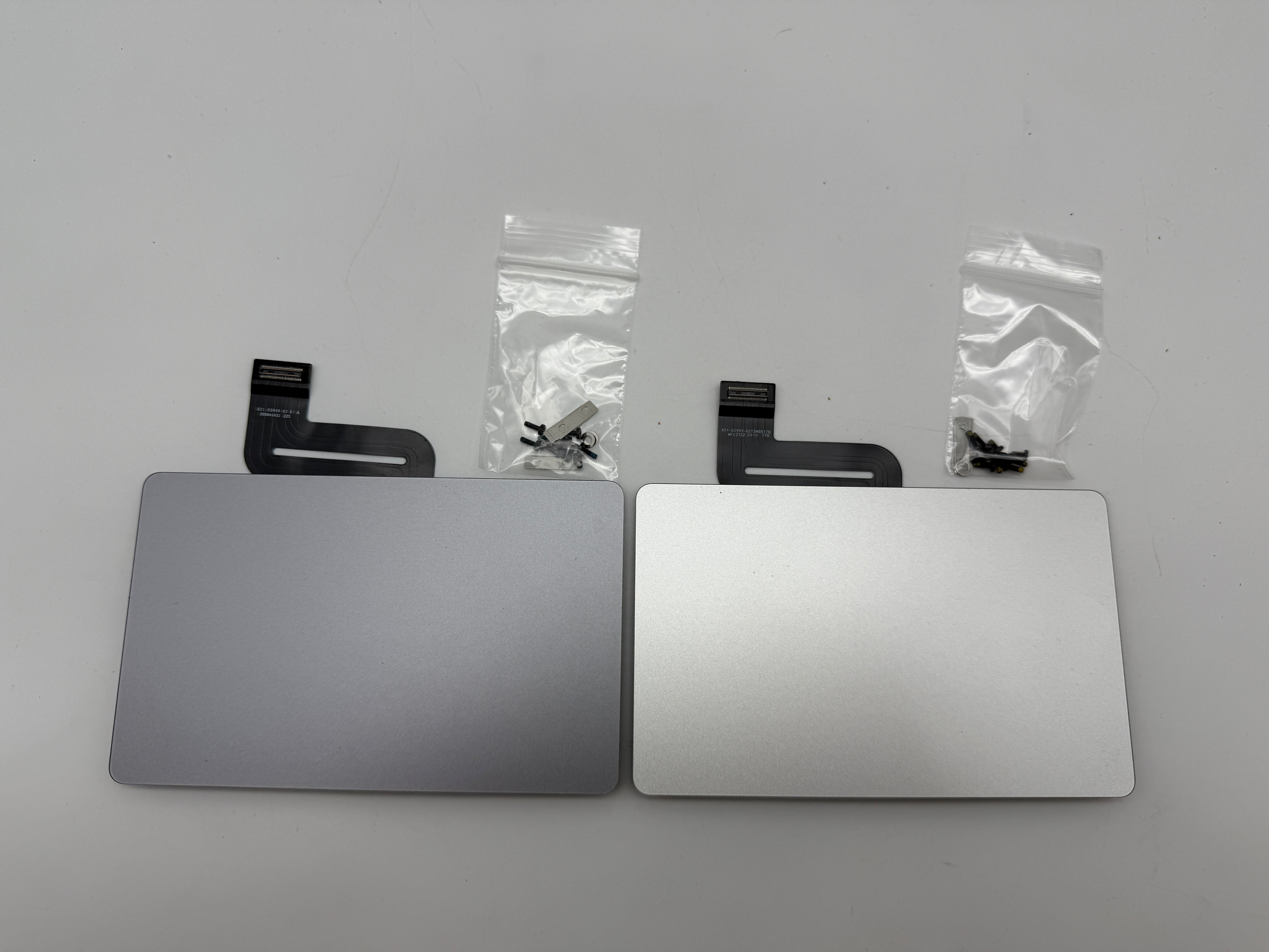 Original Macbook Pro 13" 2022 A2338 M2 Trackpad Mousepad Silber Grau