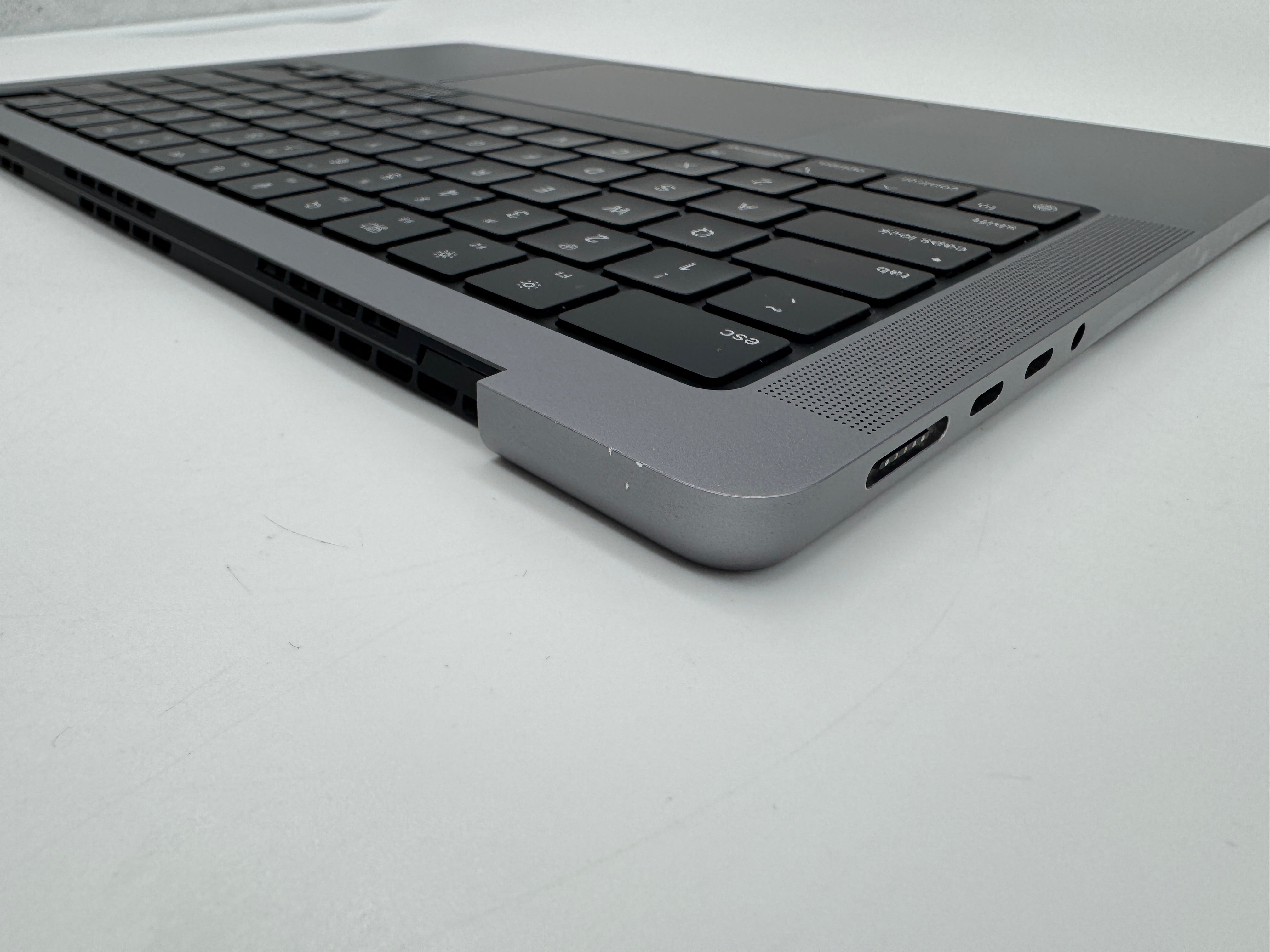 Macbook Pro 14" 2021 A2442 Topcase QWERTY US Tastatur Spacegrau #T686