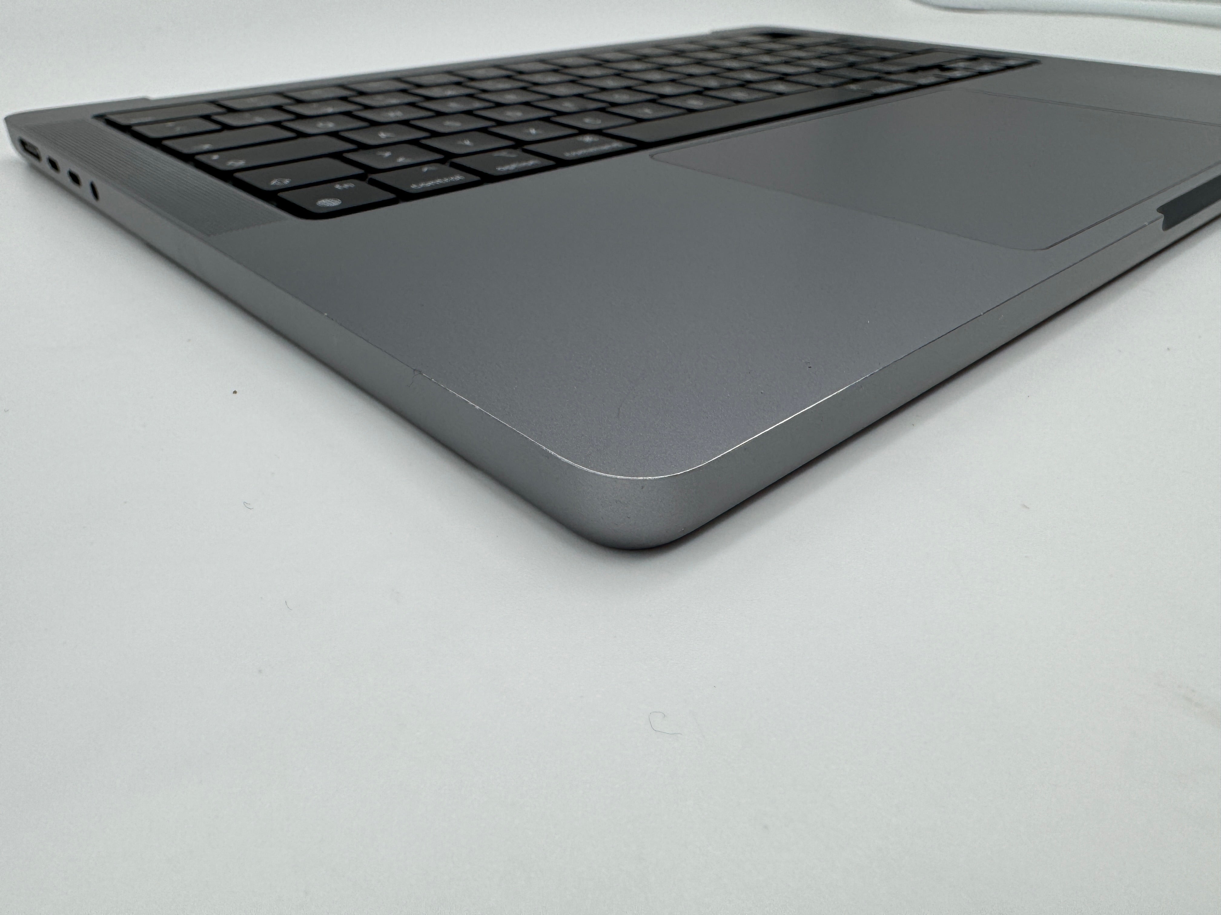 Macbook Pro 14" 2021 A2442 Topcase QWERTZ Tastatur Spacegrau #T689