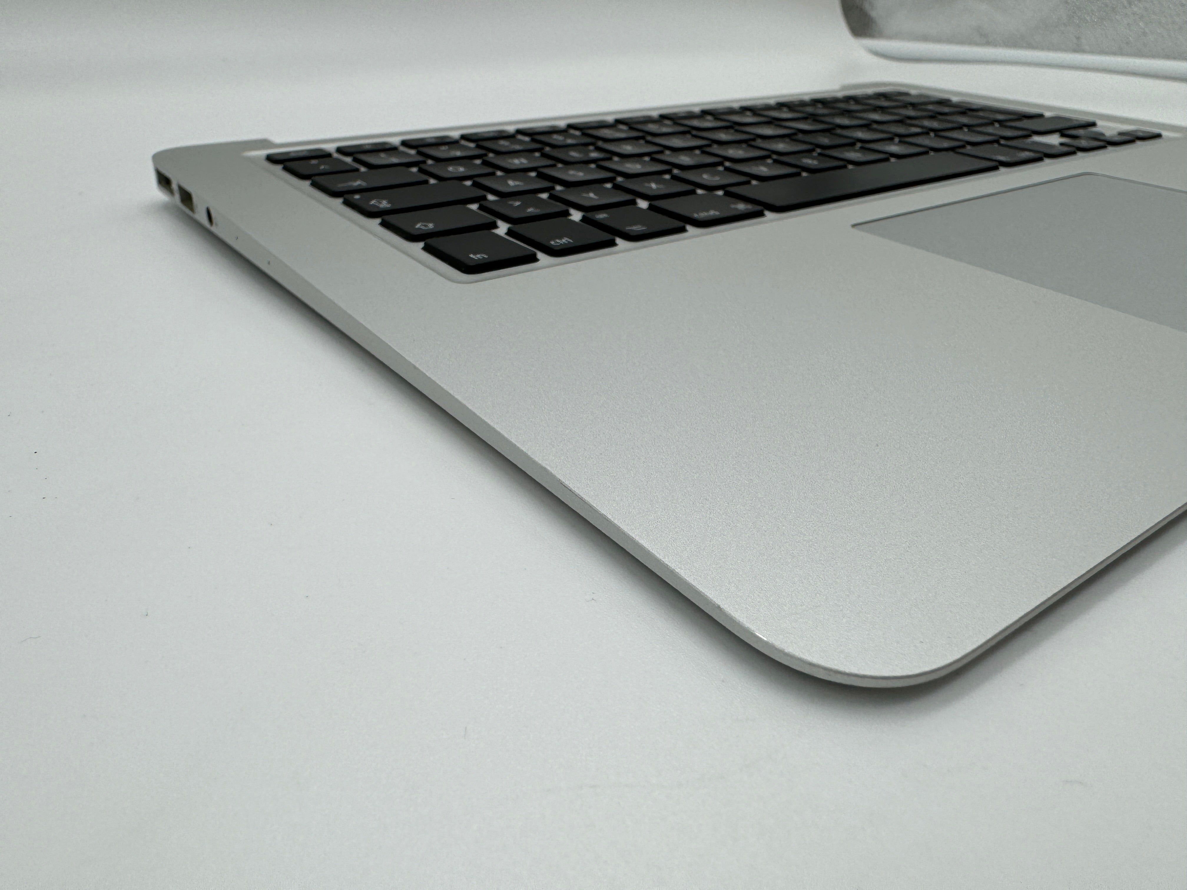 MacBook Air 13" A1466 2013 - 2017 Topcase QWERTZ Tastatur Akku Silber #T414