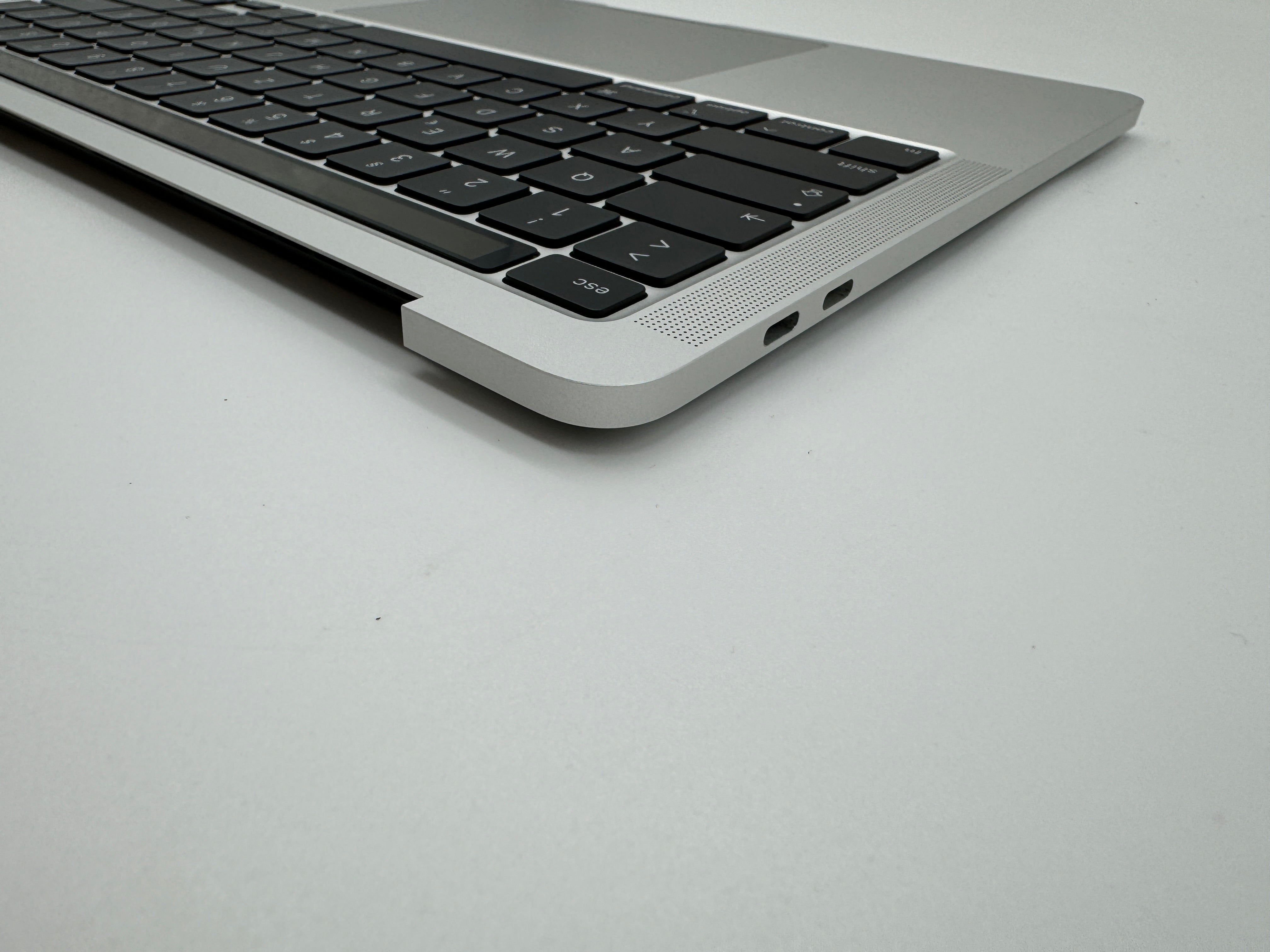 Macbook Pro 13" A2251 2020 Akku Topcase Tastatur Trackpad Silber #T417