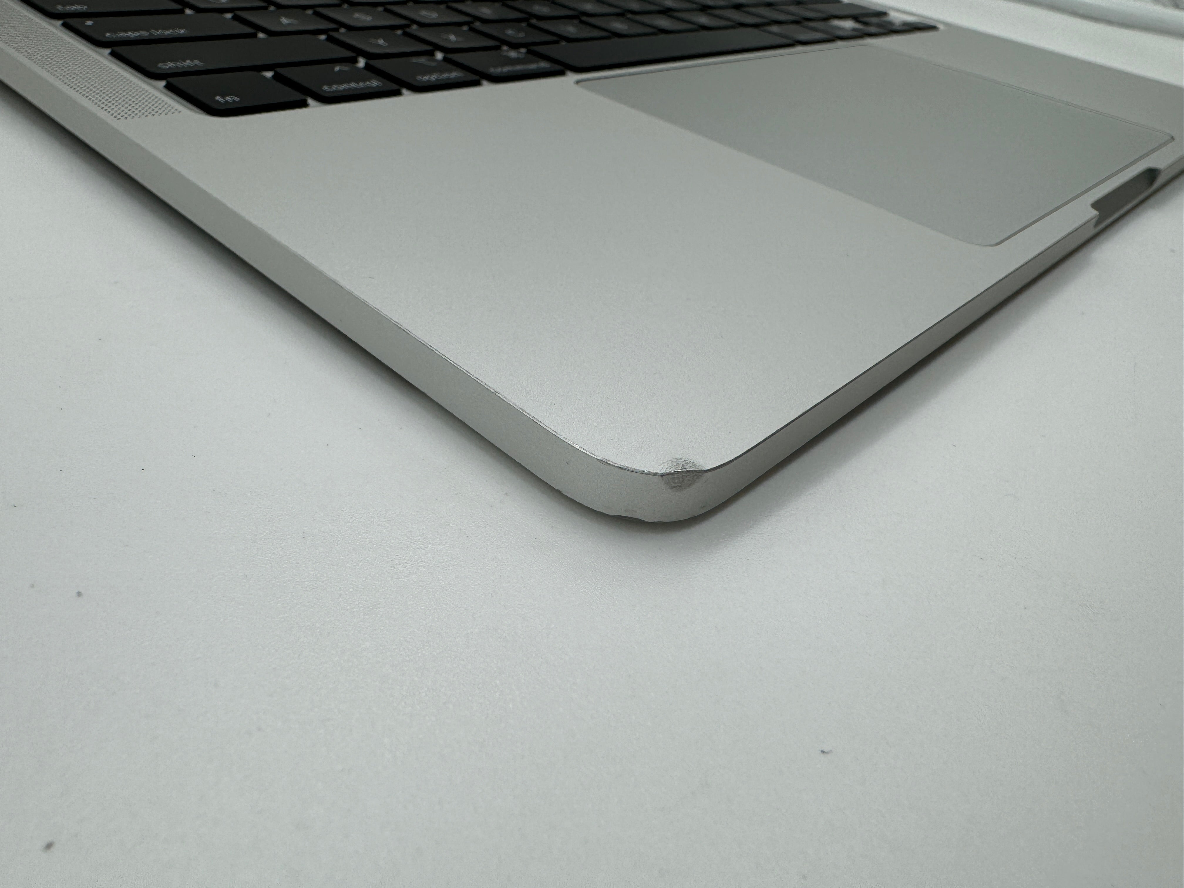 Macbook Pro 13" A2251 2020 Akku Topcase Tastatur Trackpad Silber #T418