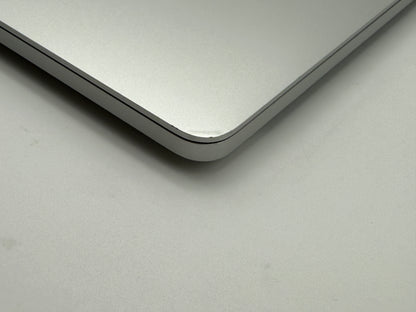 Macbook Pro 16" A2141 2019 2,3GHz i9 16GB 1TB 5500M Silber #PS240