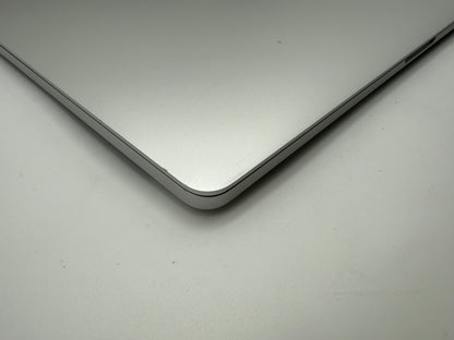 Macbook Pro 16" A2141 2019 2,3GHz i9 16GB 1TB 5500M Silber #PS240