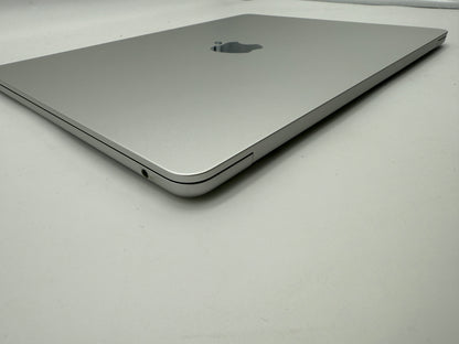 Apple MacBook Air 13,6“ M2 8C CPU 8C GPU 256 GB SSD 8 GB 2022 Silber MwSt.