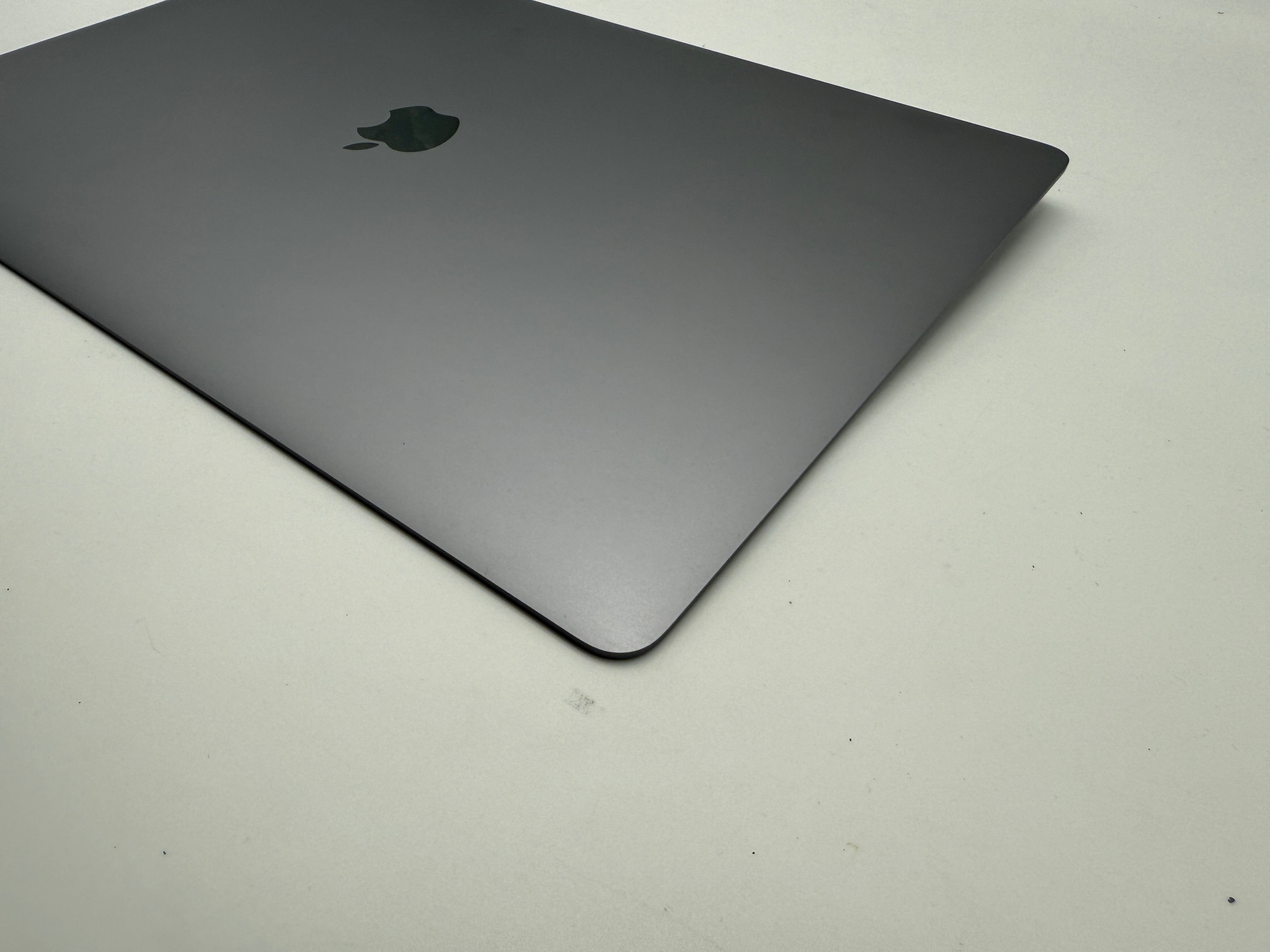 Original Macbook Pro 16" 2019 A2141 Display Bildschirm Grau Spacegrau #D918