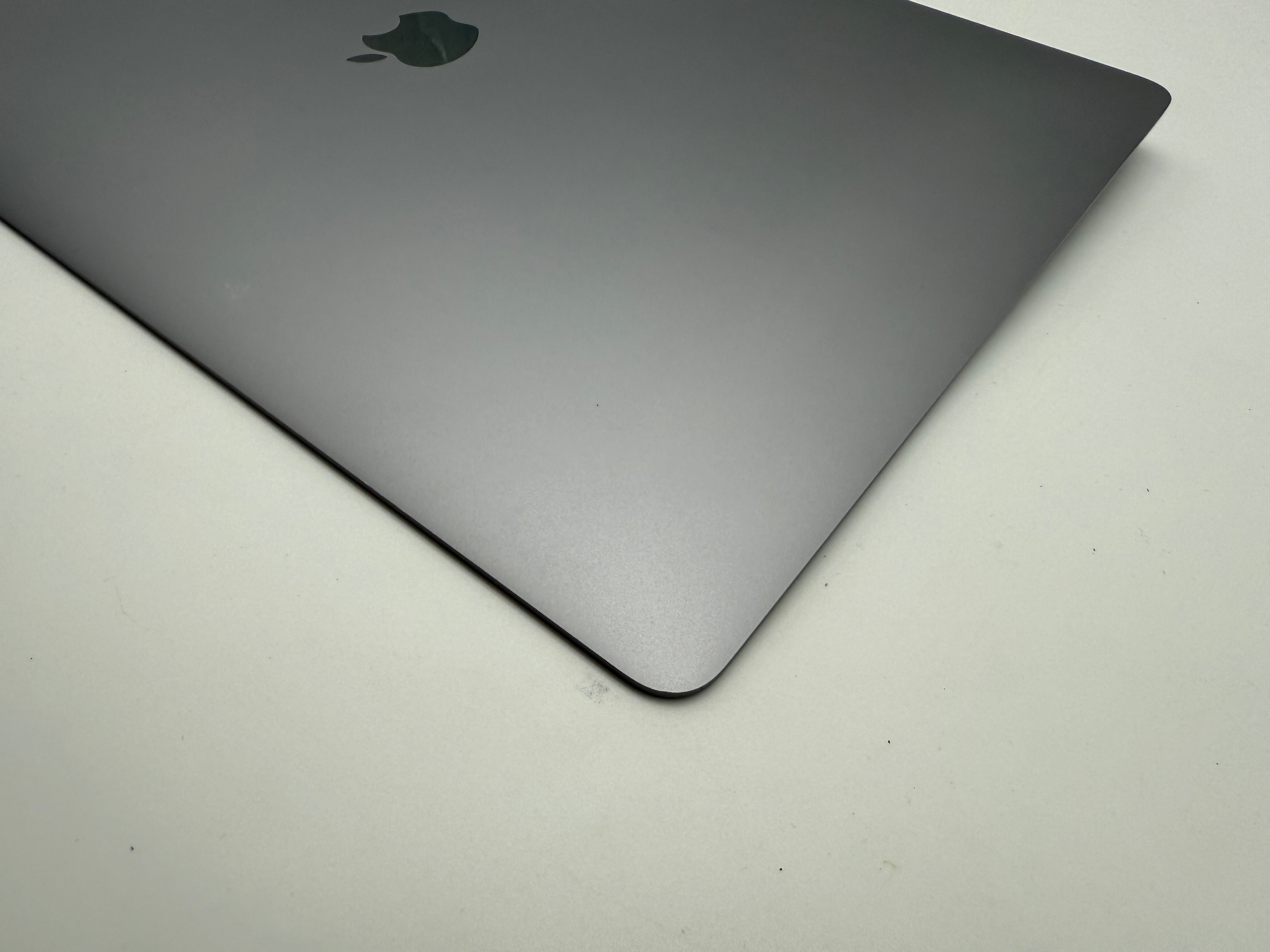 Original Macbook Pro 16" 2019 A2141 Display Bildschirm Grau Spacegrau #D919