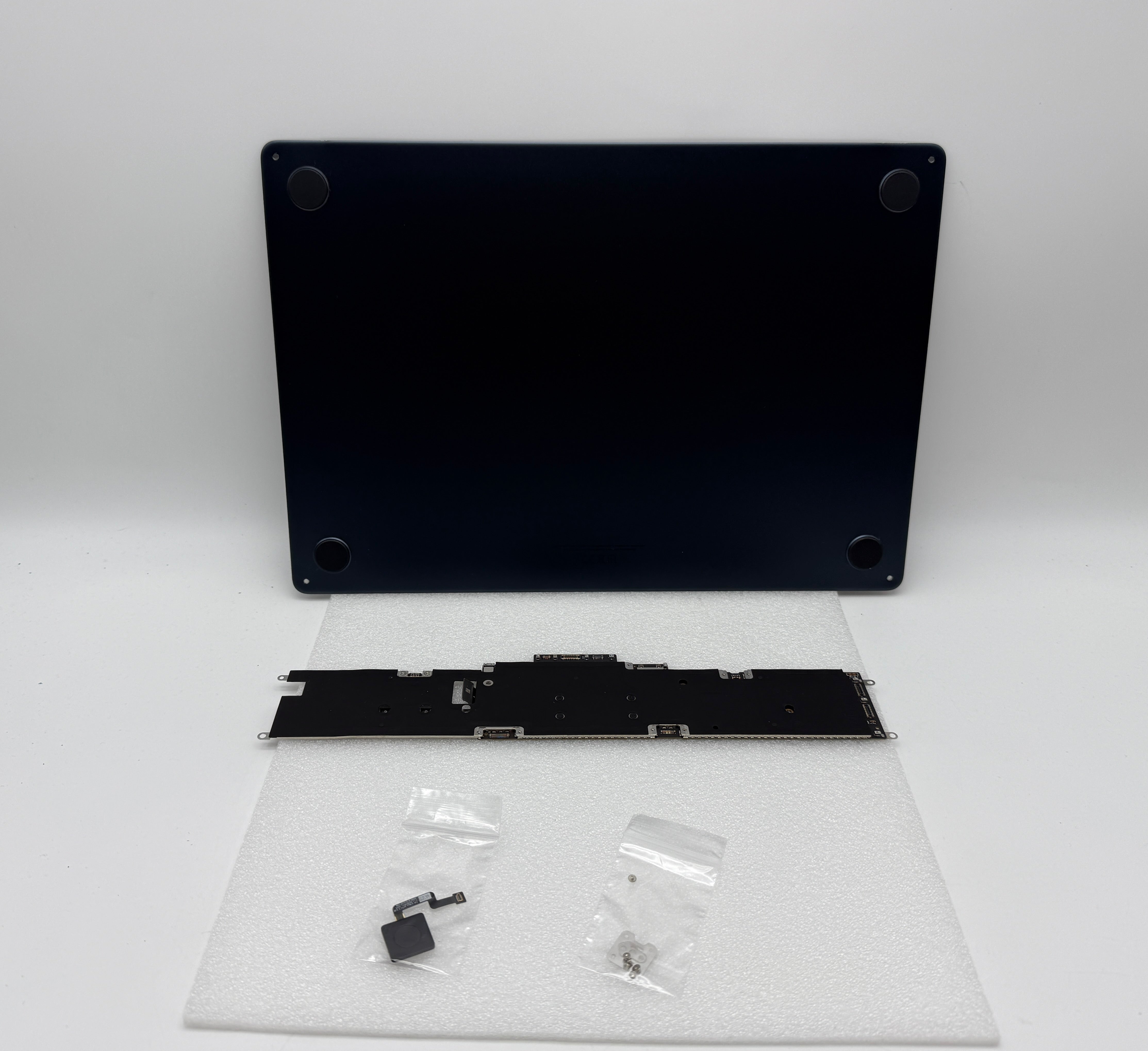 MacBook Air A2941 15" 2023 Platine Mainboard M2 8GB 256GB Touch-ID
