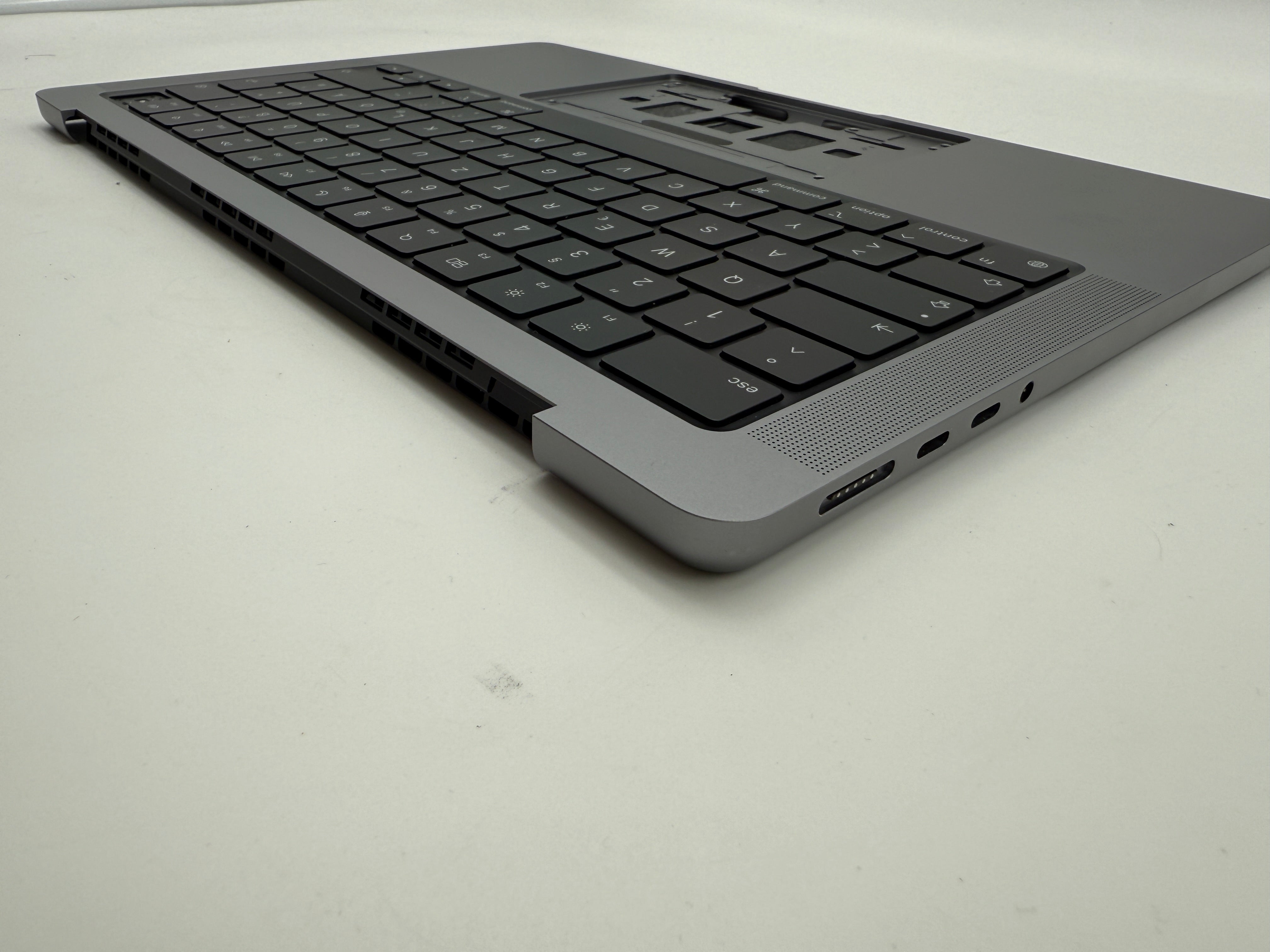 Macbook Pro 14" 2021 A2442 Topcase QWERTZ Tastatur Spacegrau #T878