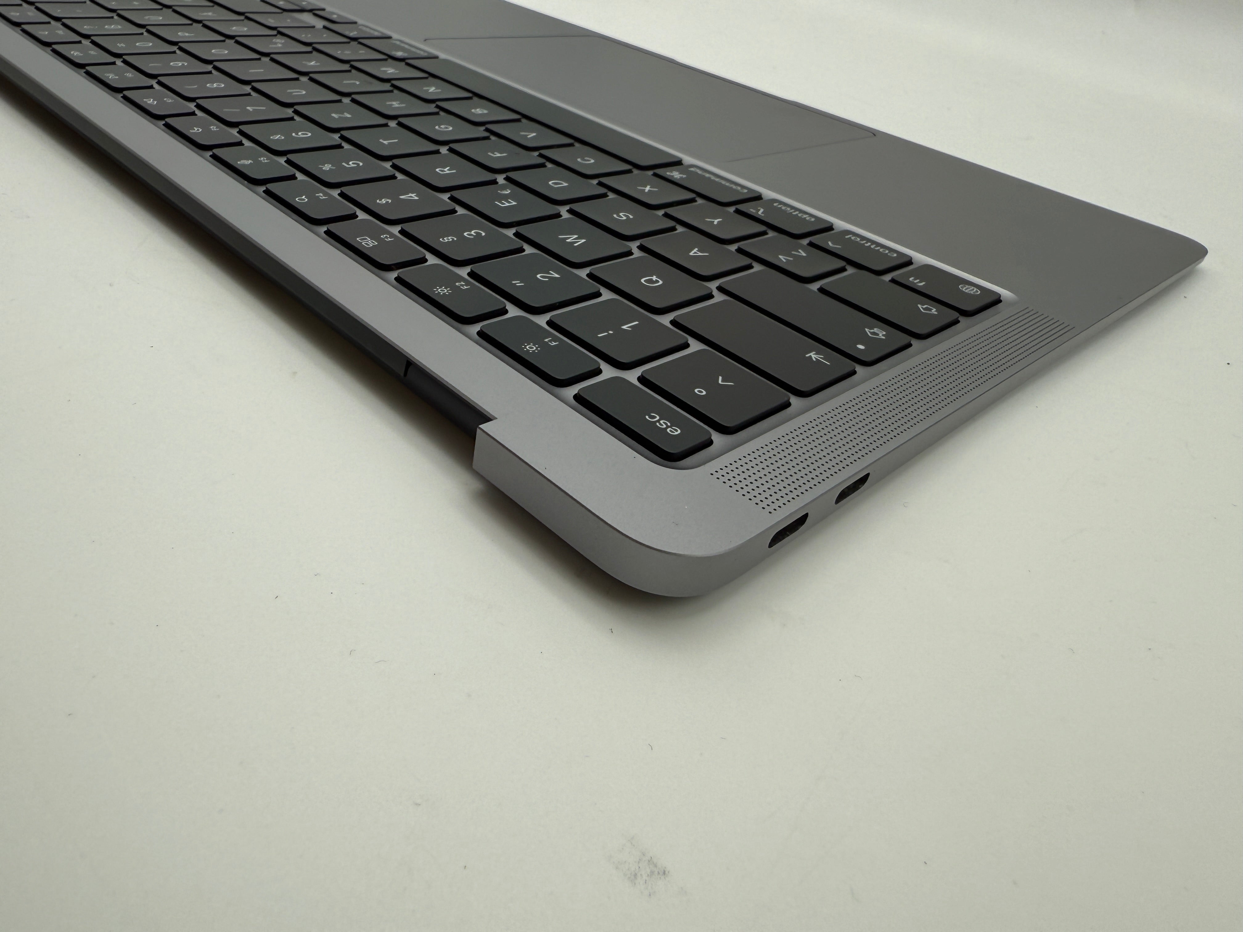 MacBook Air 13" 2020 A2337 Topcase QWERTZ Akku Tastatur Grau #T884