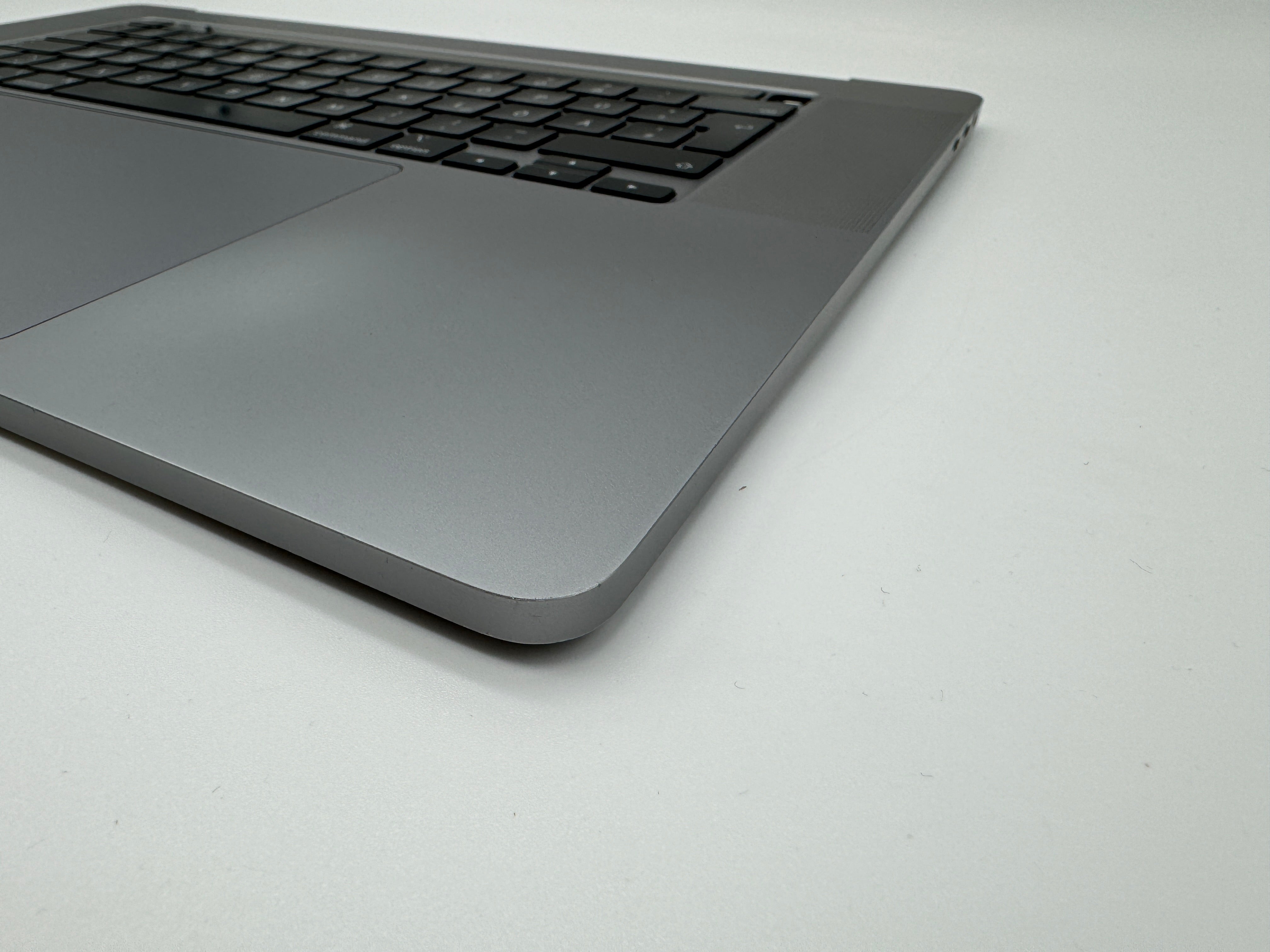 MacBook Pro 16" 2019 A2141 Grau Topcase Tastatur Trackpad QWERTZ #T438