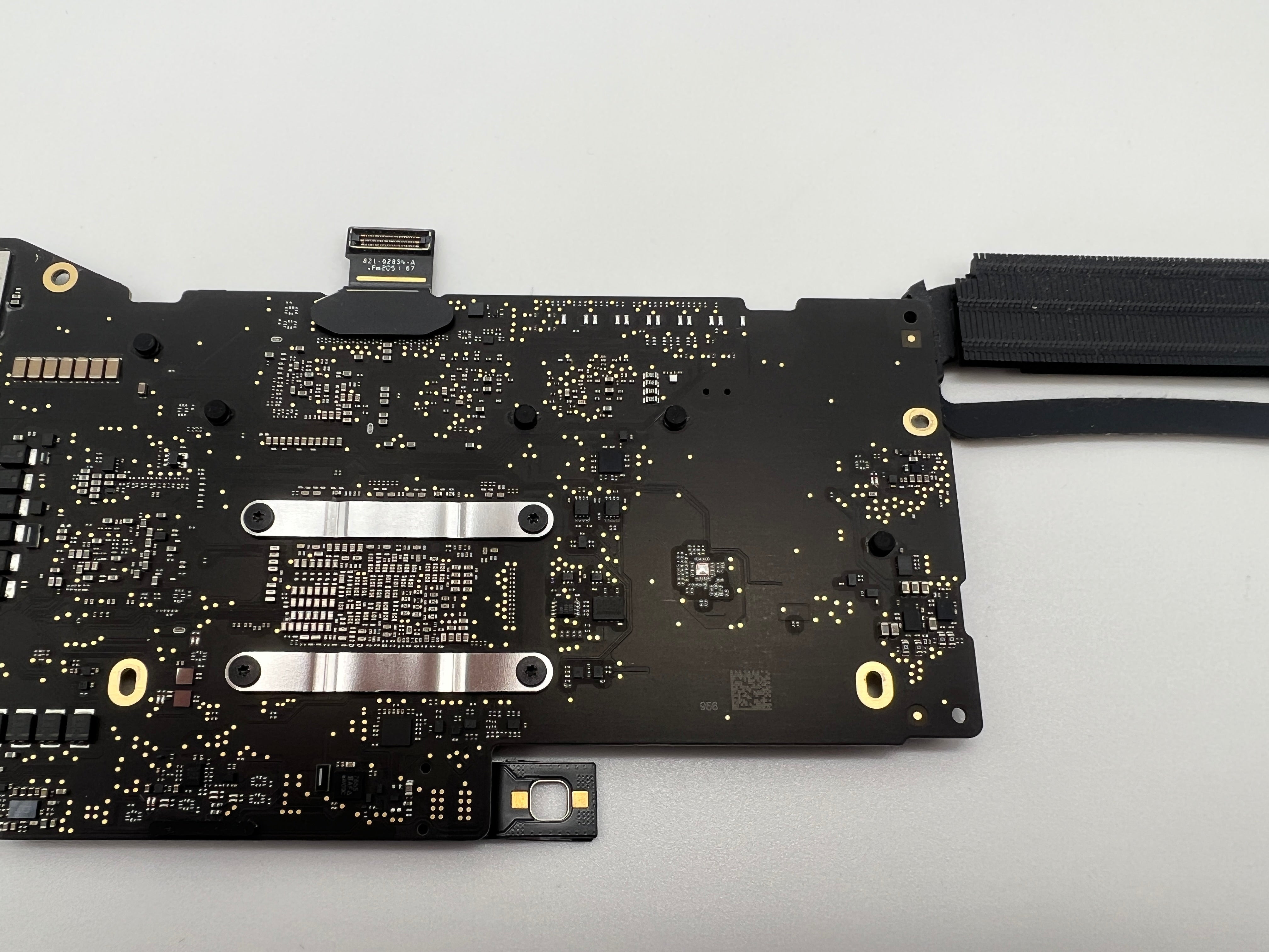Macbook Pro 13" 2020 A2338 M1 8 GB 512 GB Mainboard Logicboard #M99 Psmartplace