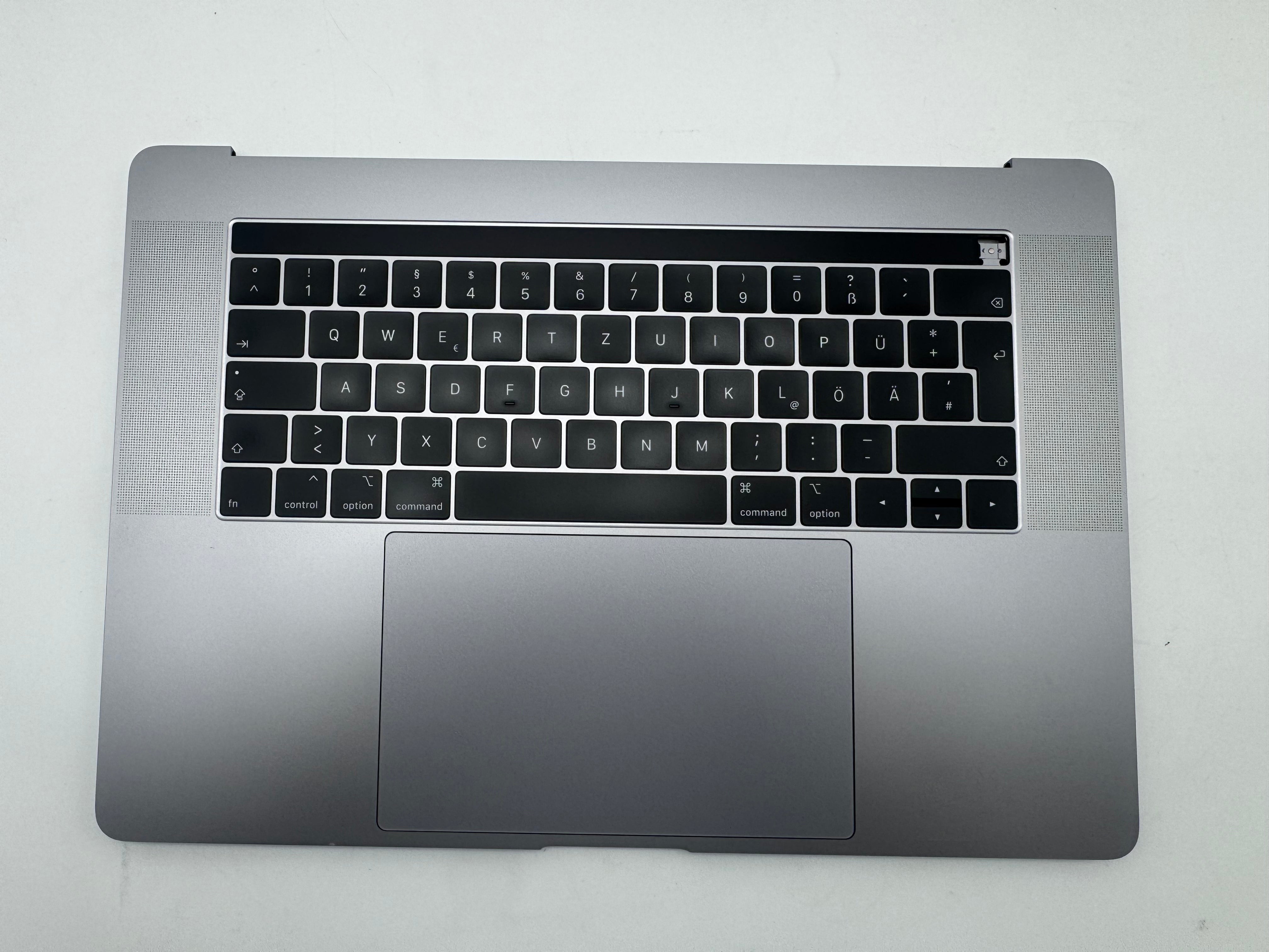 Macbook Pro 15" 2018 2019 A1990 QWERTZ Topcase Trackpad Tastatur Grau #T977