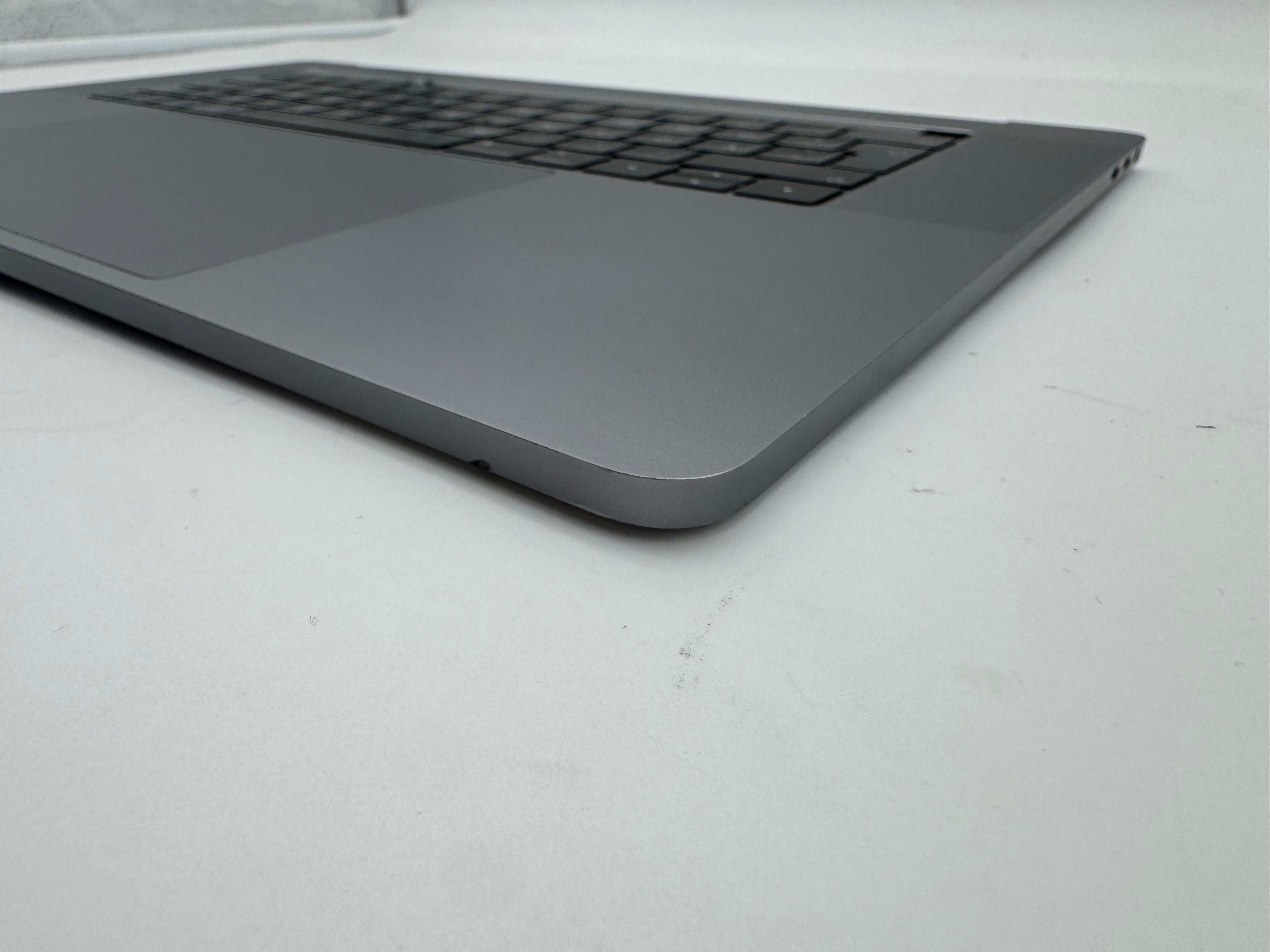 Macbook Pro 15" 2018 2019 A1990 QWERTZ Topcase Trackpad Tastatur Grau #T977