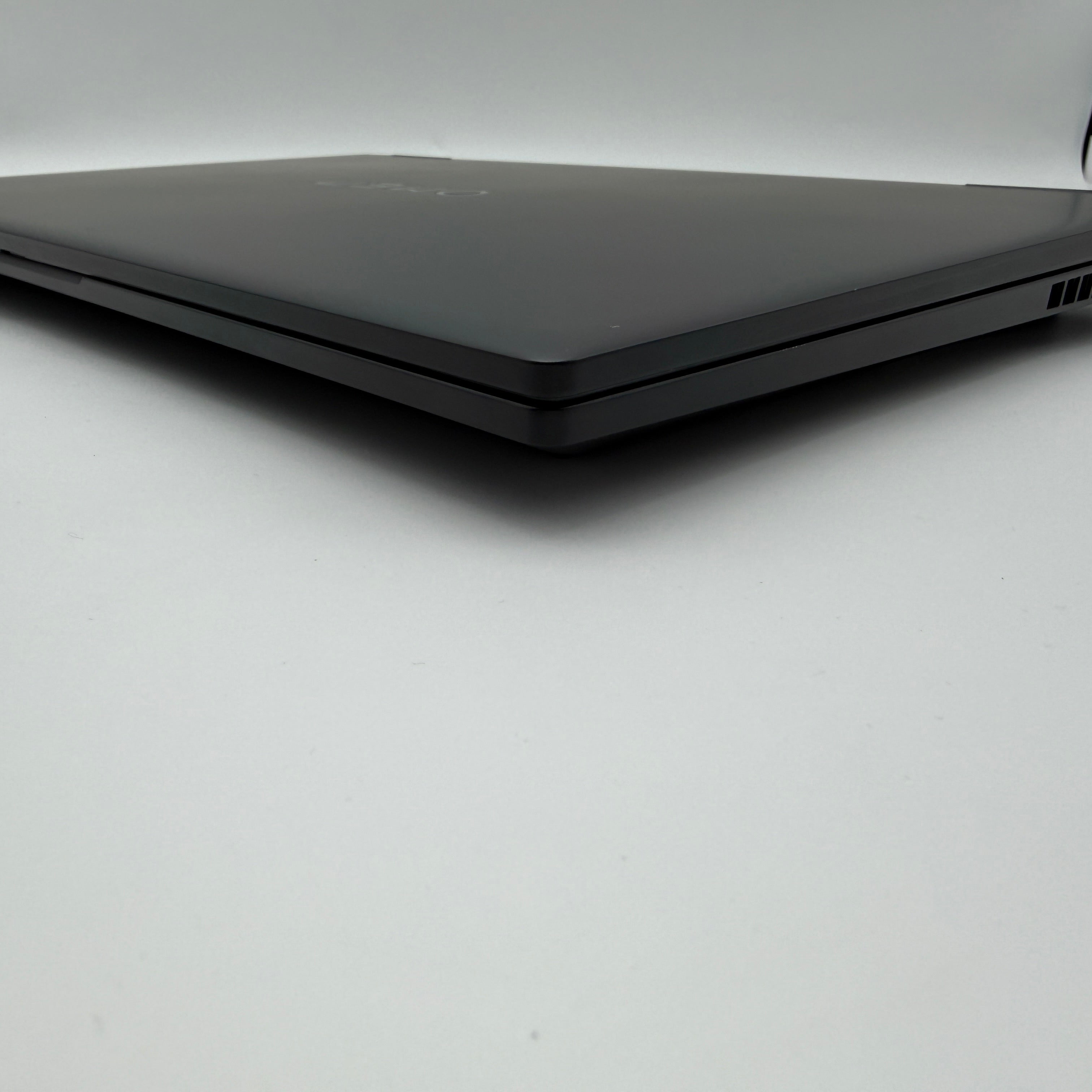 HP OMEN 16-xf0095ng 16" Ryzen 9 7940HS 16GB 1TB RTX4070 165Hz MwSt. #PSW214