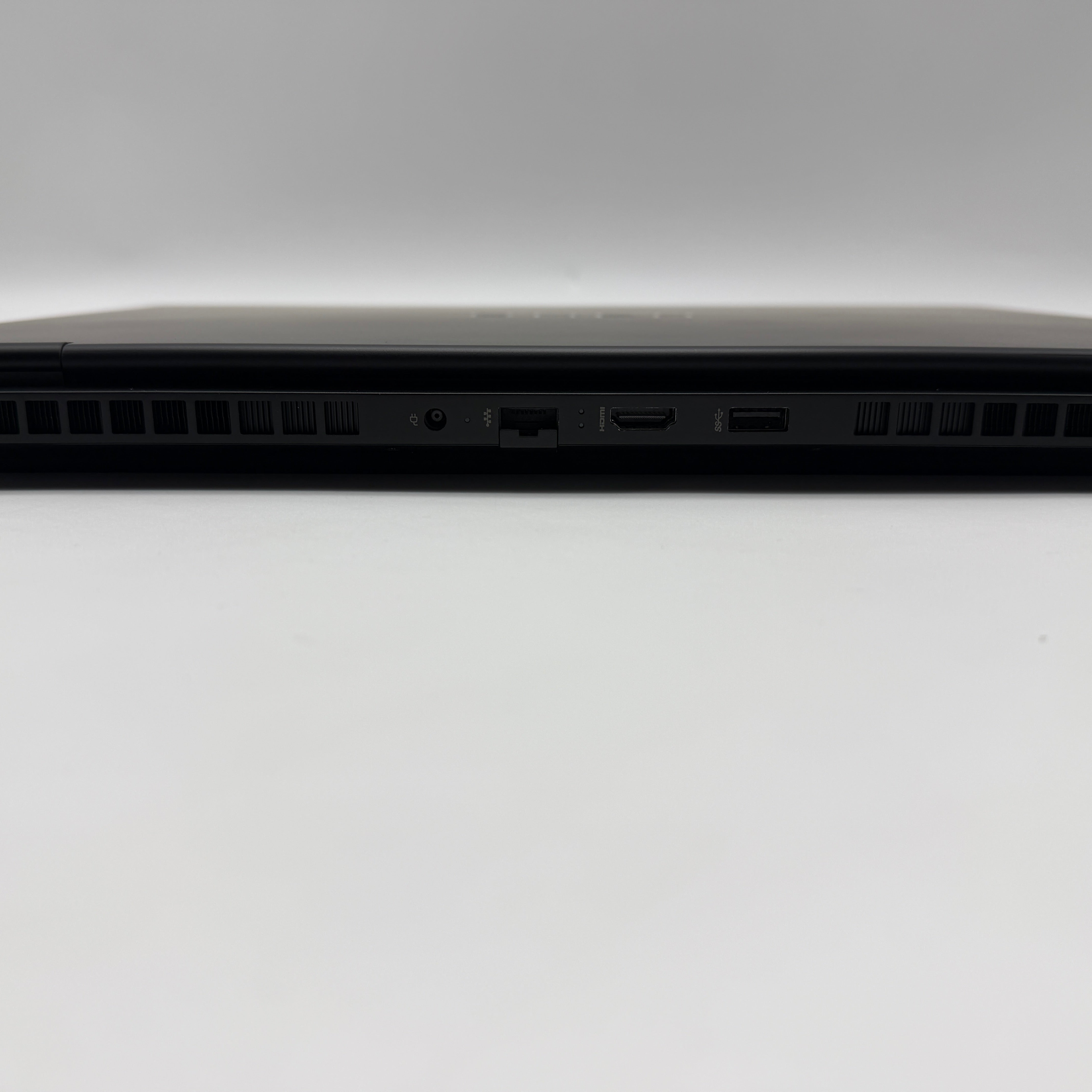 HP OMEN 16-xf0095ng 16" Ryzen 9 7940HS 16GB 1TB RTX4070 165Hz MwSt. #PSW214