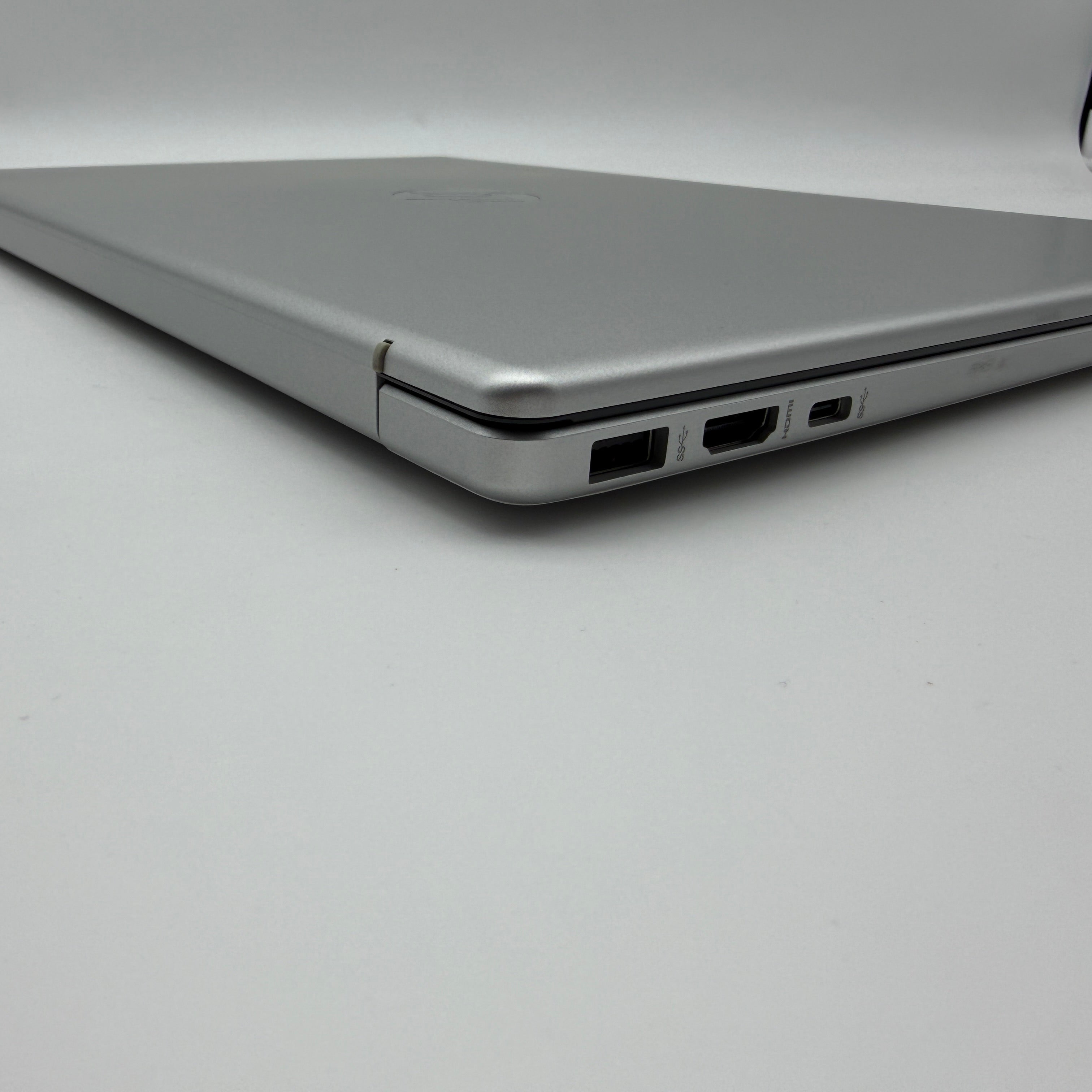 HP 15-fd1053ng Laptop 1,2GHz i3-100U 8GB 512GB MwSt. #PSW216