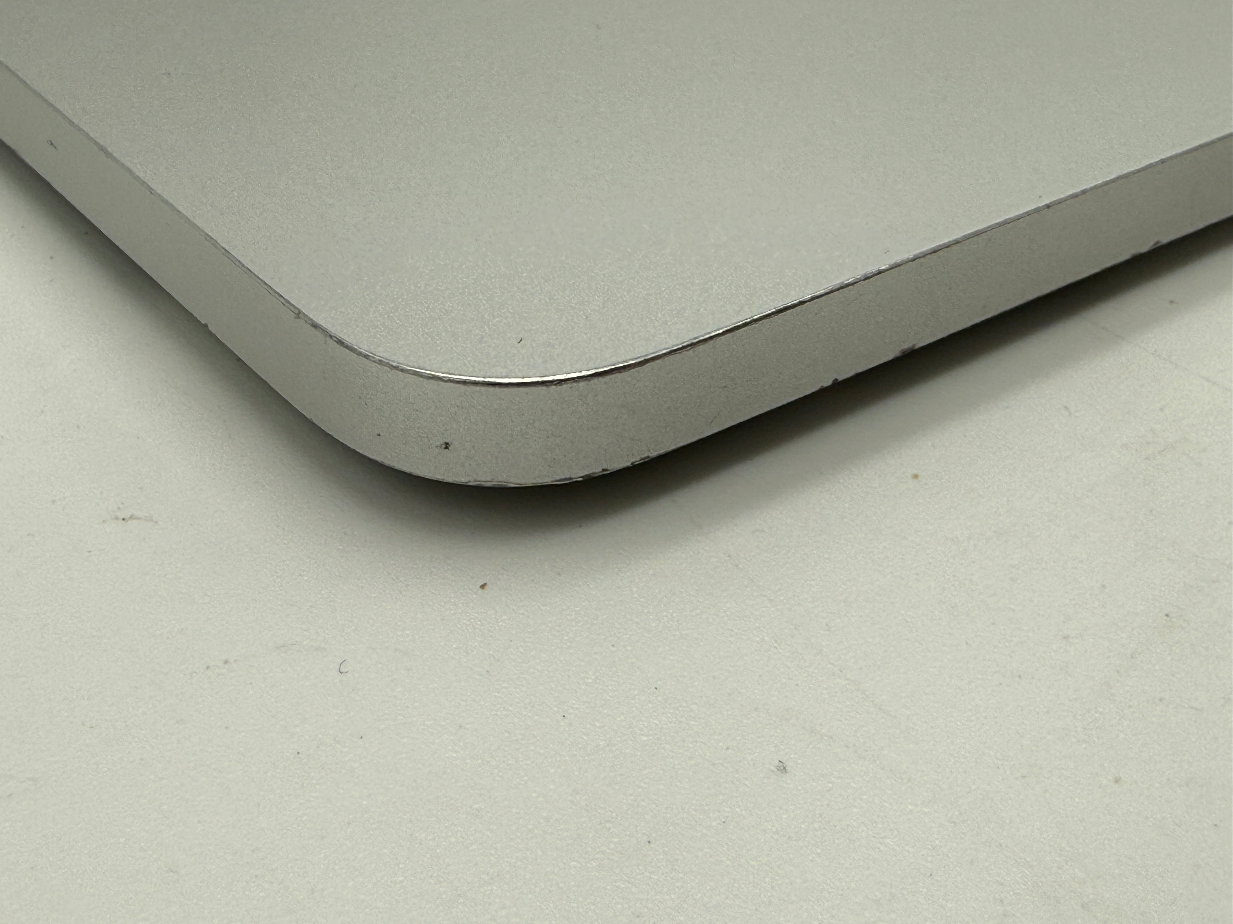Macbook Pro 13" A2251 2020 Topcase QWERTZ Akku Tastatur Silber #T763