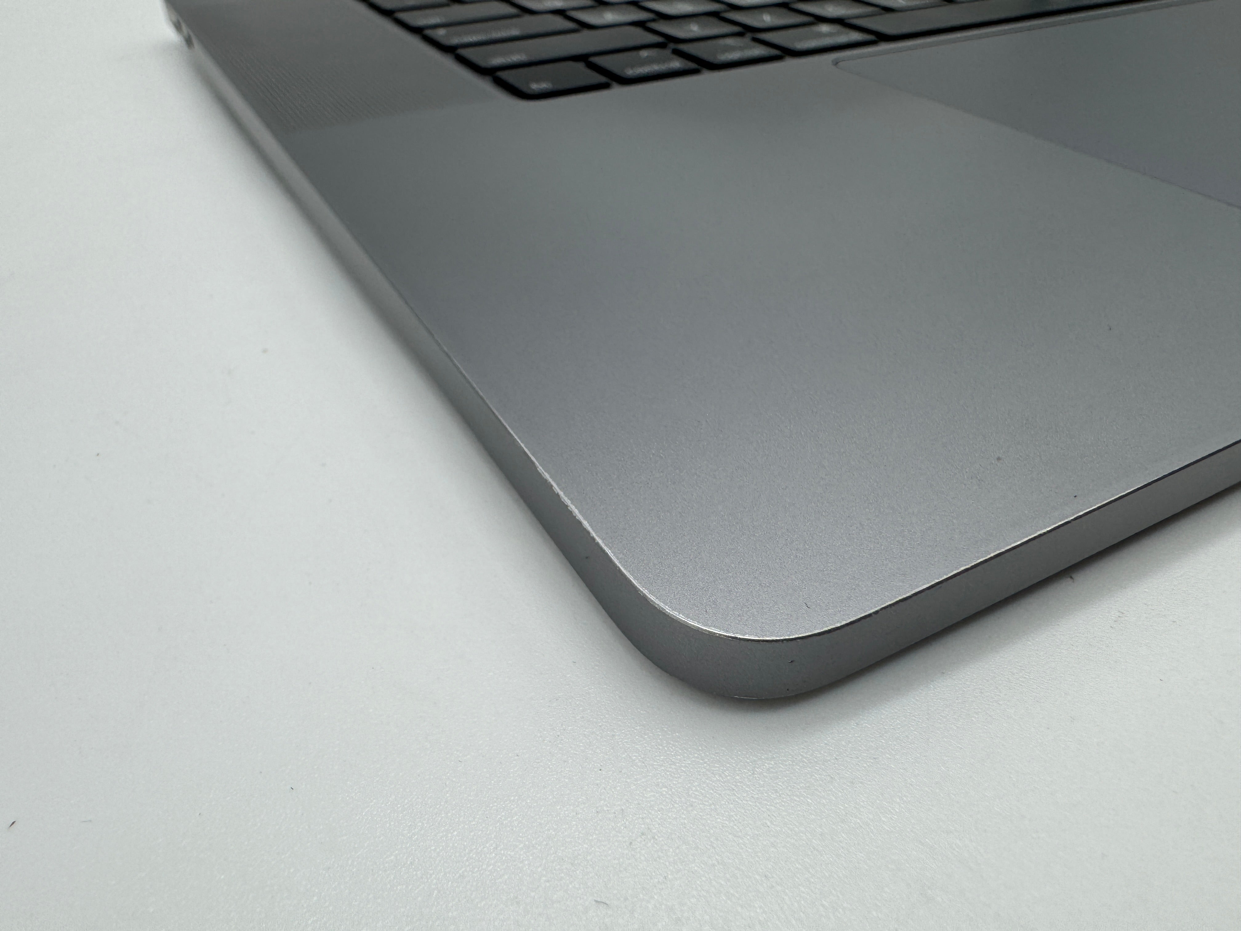 MacBook Pro 16" 2019 A2141 Grau Topcase Tastatur Trackpad Akku #T697