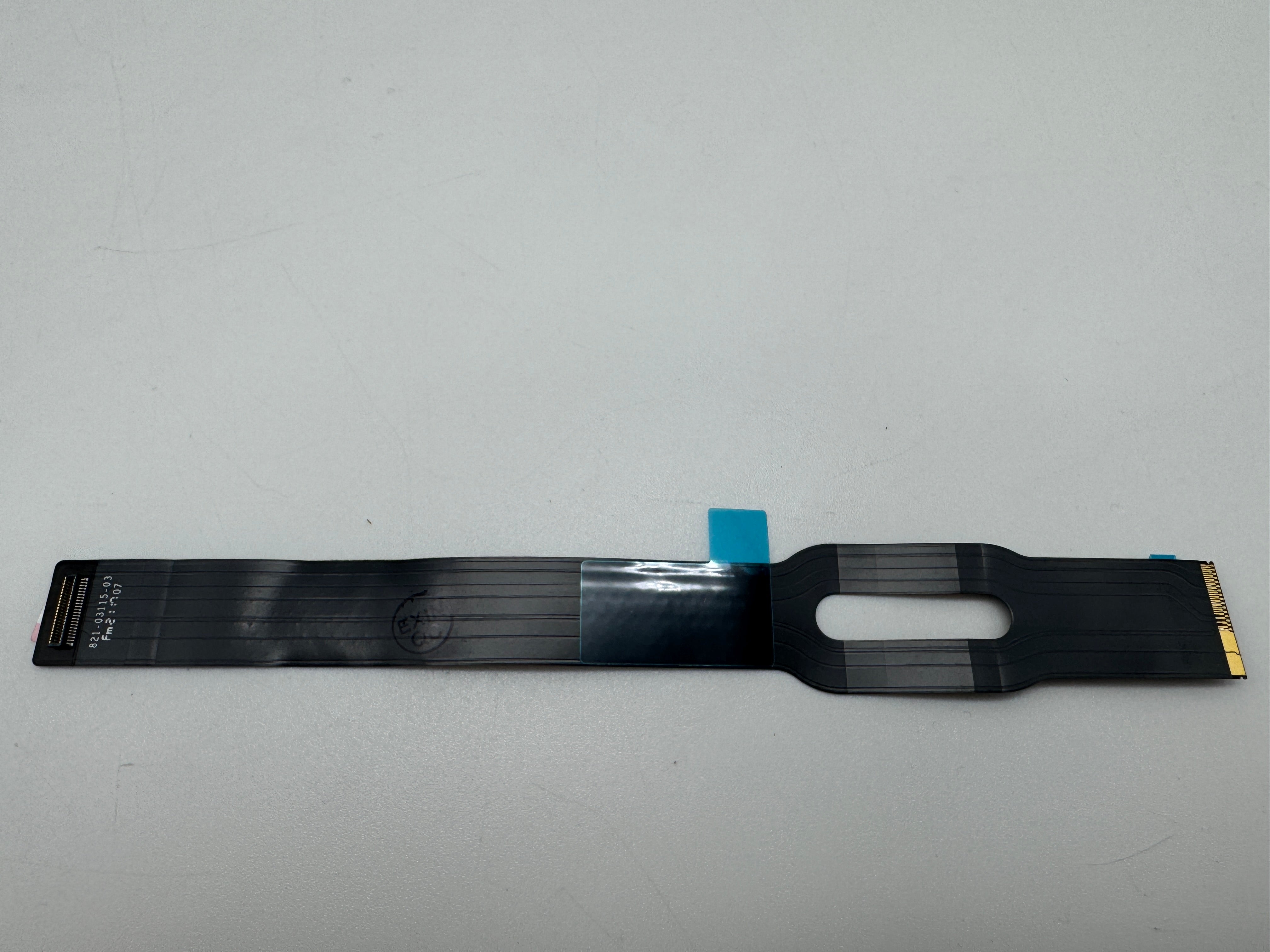 MacBook Pro 16" A2485 2021 Trackpad Flex Kabel 821-03115-A