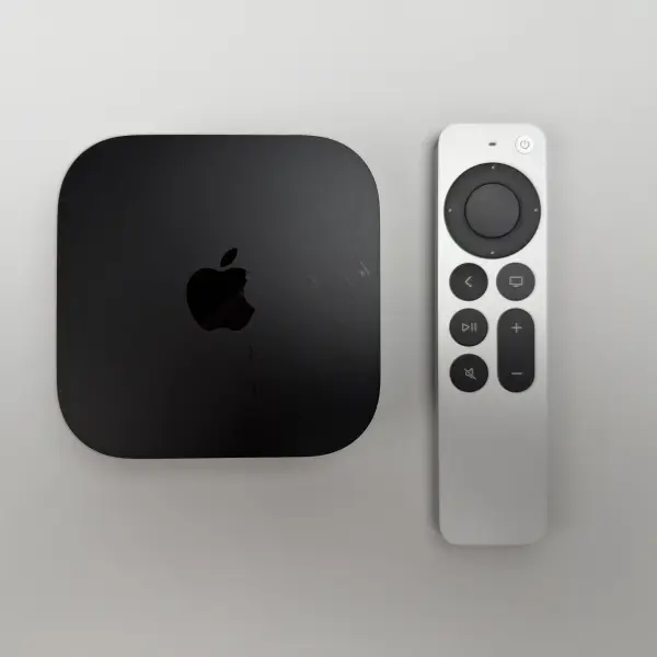 Apple 2022 Apple TV 4K A2843 Wi-Fi + Ethernet, MN893FD/A mit 128GB Speicher Grade C