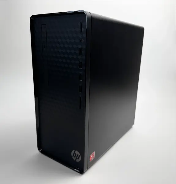 HP Desktop M01-F001ng 3,7GHz  AMD Ryzen 5 3400G 8GB 256GB AMD Radeon RX Vega 11 Graphics