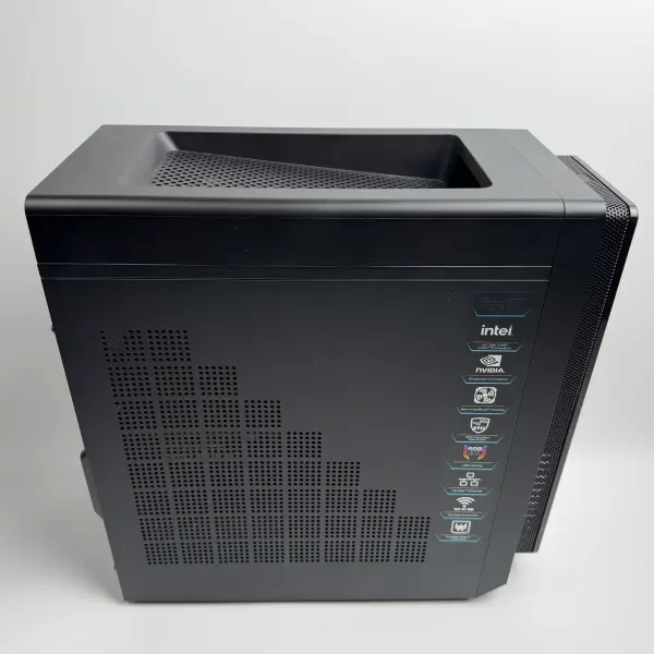 Acer Predator P03-640  2,1GHz i7-12700F 32GB 1TB Nvidia GeForce RTX 3070