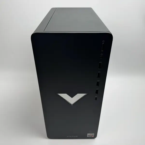 HP Victus 15L 3,8 GHz Ryzen 5 5700G 32GB 1TB NVIDIA GeForce RTX 3060 Ti