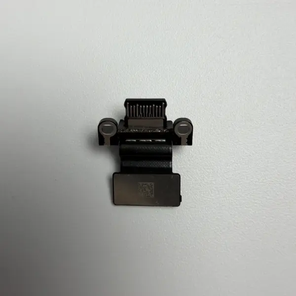 Macbook Air 13,3" A3113 A3240 USB-C Buchse Ladebuchse 821-05883-01