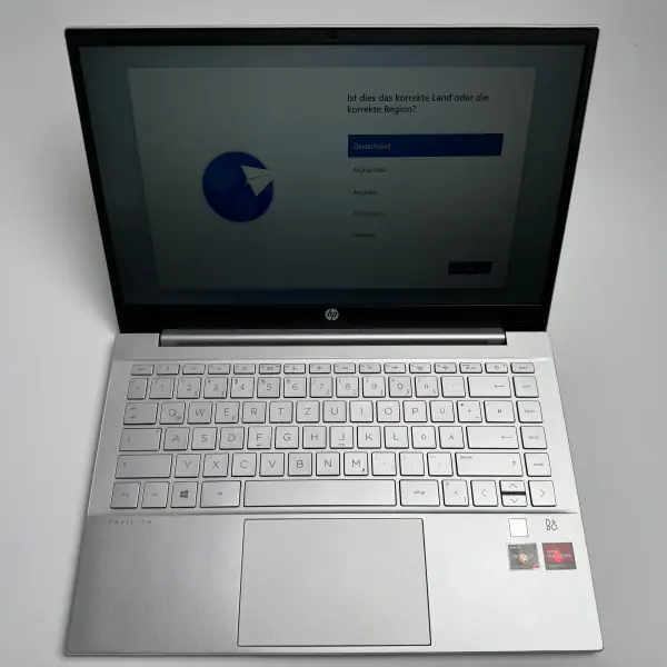 HP Pavilion Laptop 14-ec0076ng 14" Ryzen 7 5700U 1,8GHz 16GB 512GB Silber