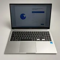 Samsung Galaxy Book 15,6" Galaxy Book  i3-1115G4...