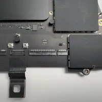 iCloud Mainboard Logicboard Apple MacBook Pro 16" M1...