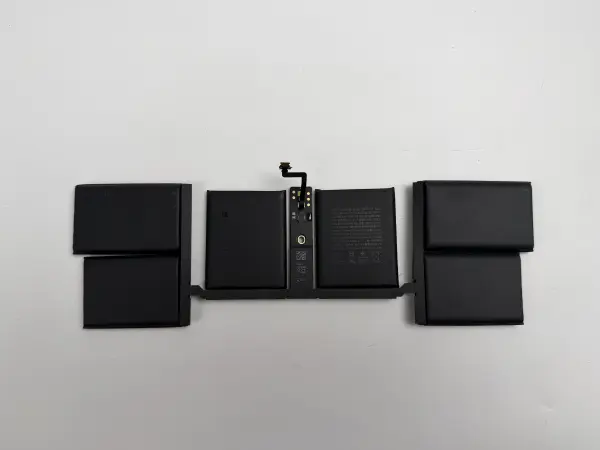 Akku Batterie Macbook Pro 14" A2992 M3 Pro A2977 original entnommen Grade A