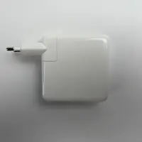 Apple 61W USB-C Netzteil MacBook Pro 13" A1706 A1708...